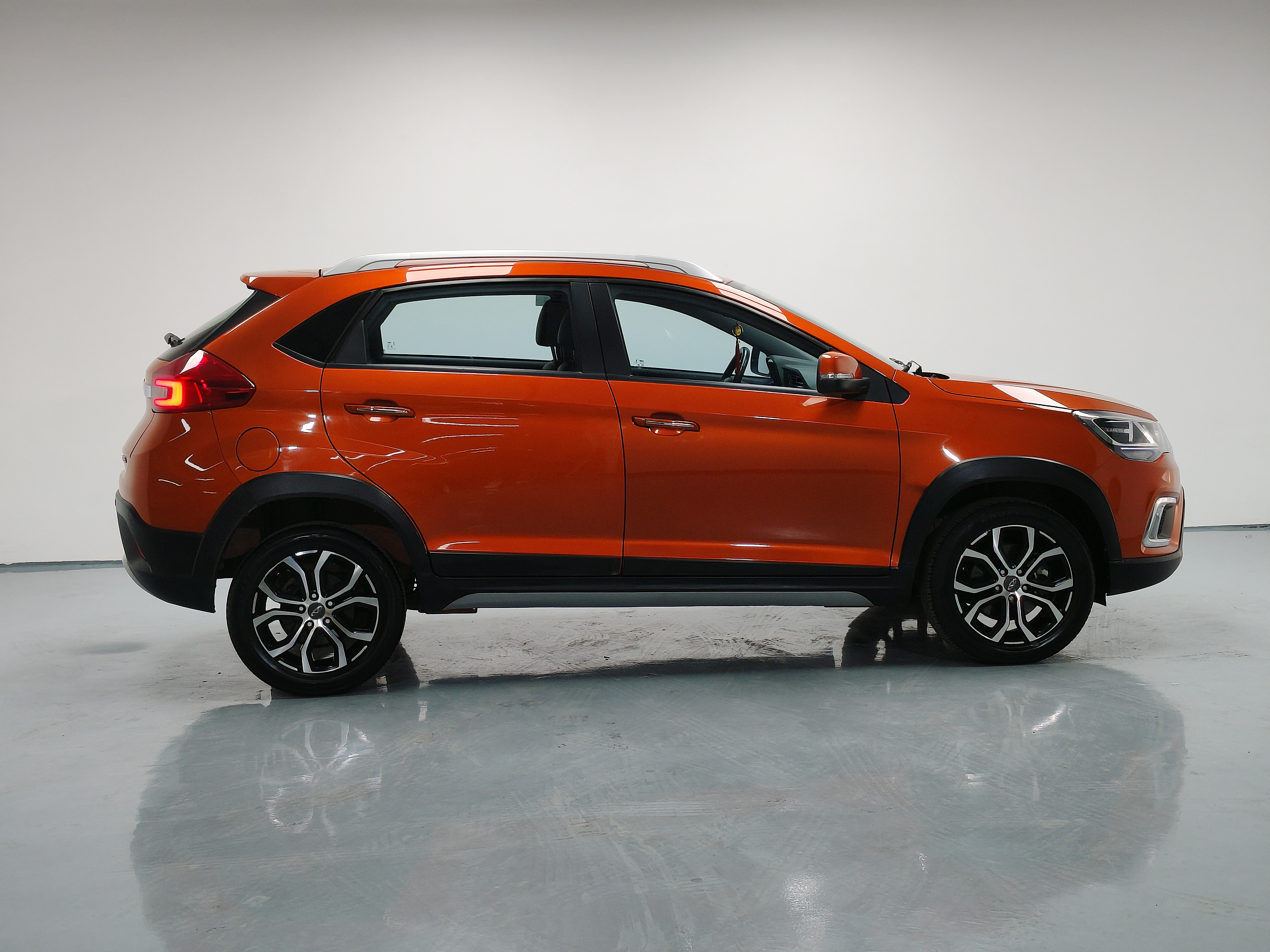 Chery Tiggo 3x 2018 #2 Chery Tiggo 3x 2018 car image #2