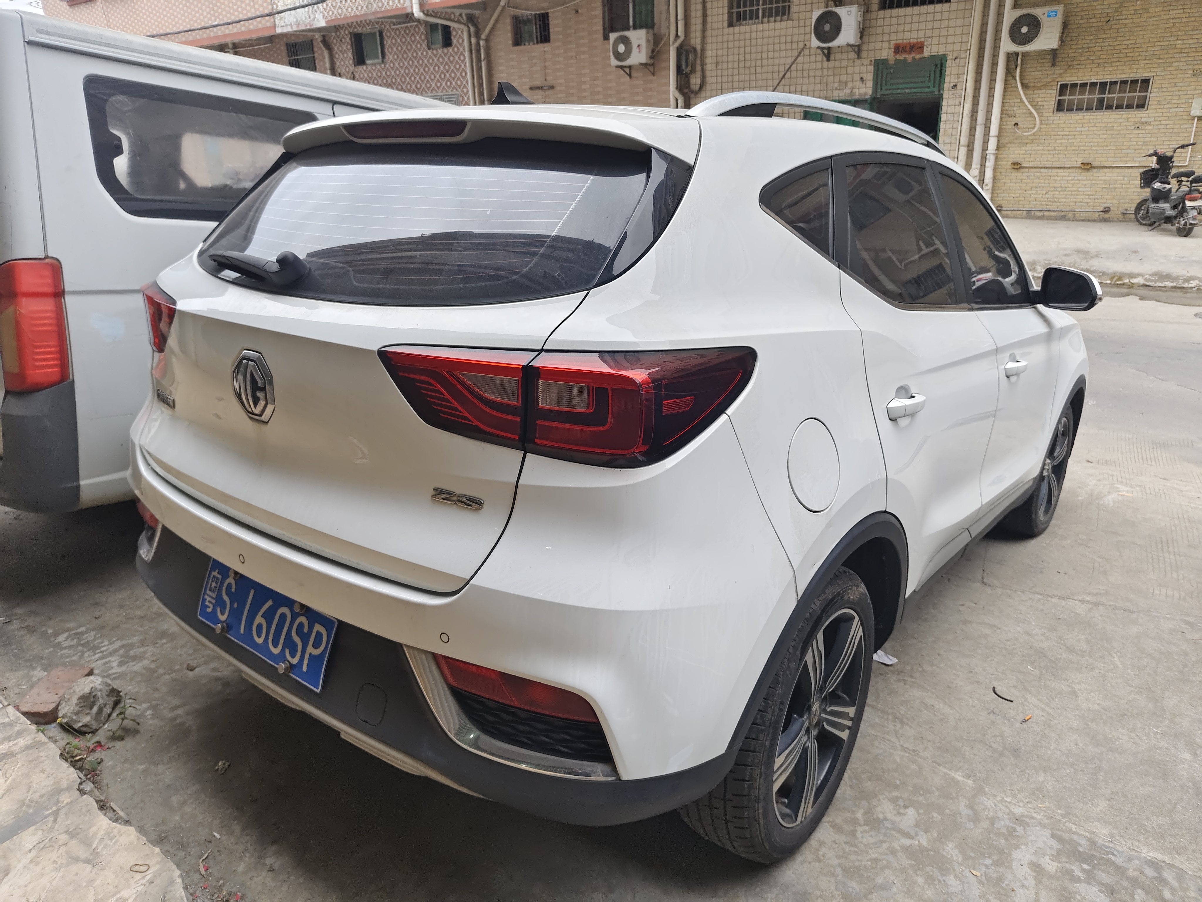 MG ZS 2018 imagen de coche #2