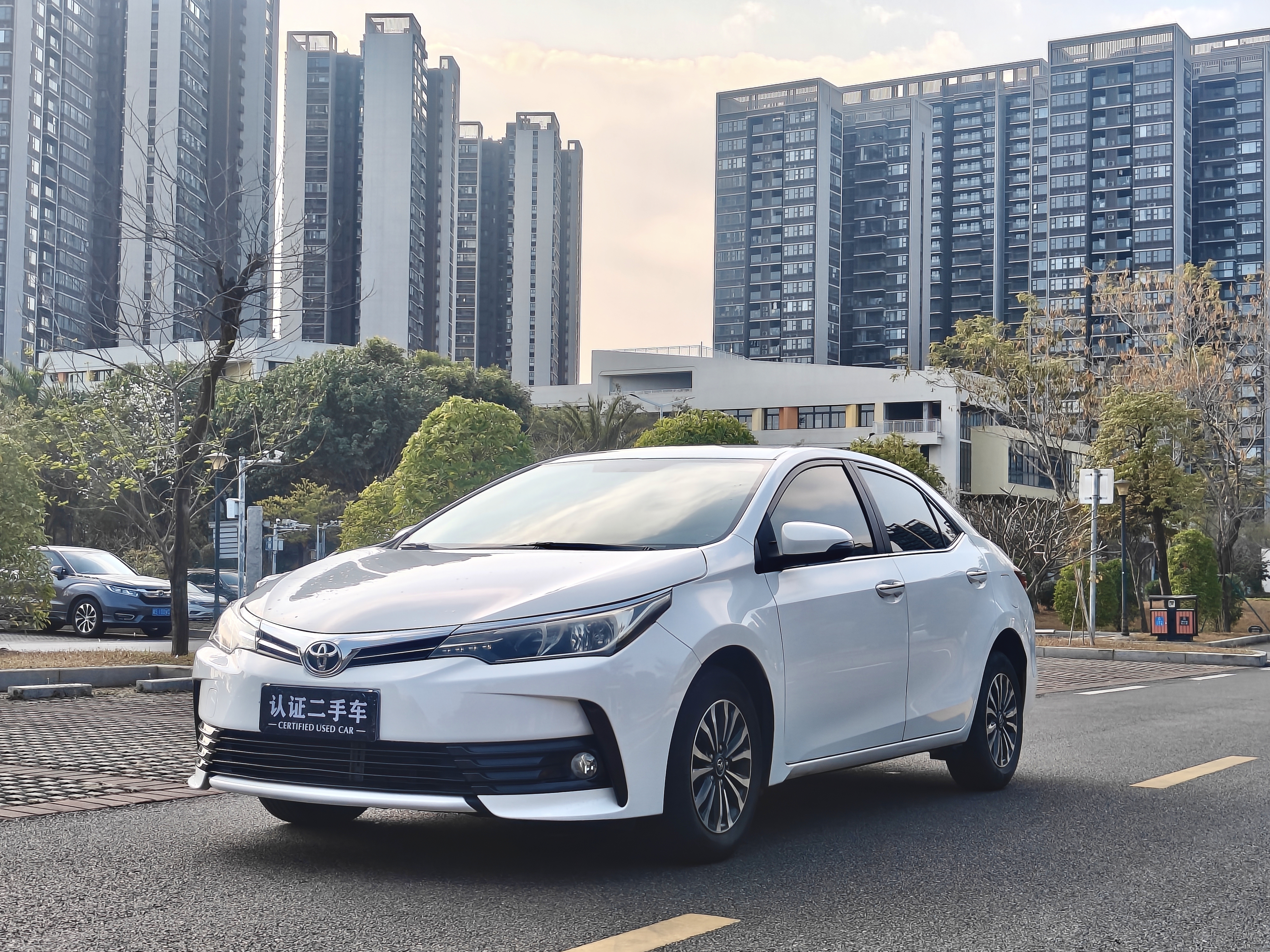 Toyota Corolla 2019 #2 Toyota Corolla 2019 car image #2