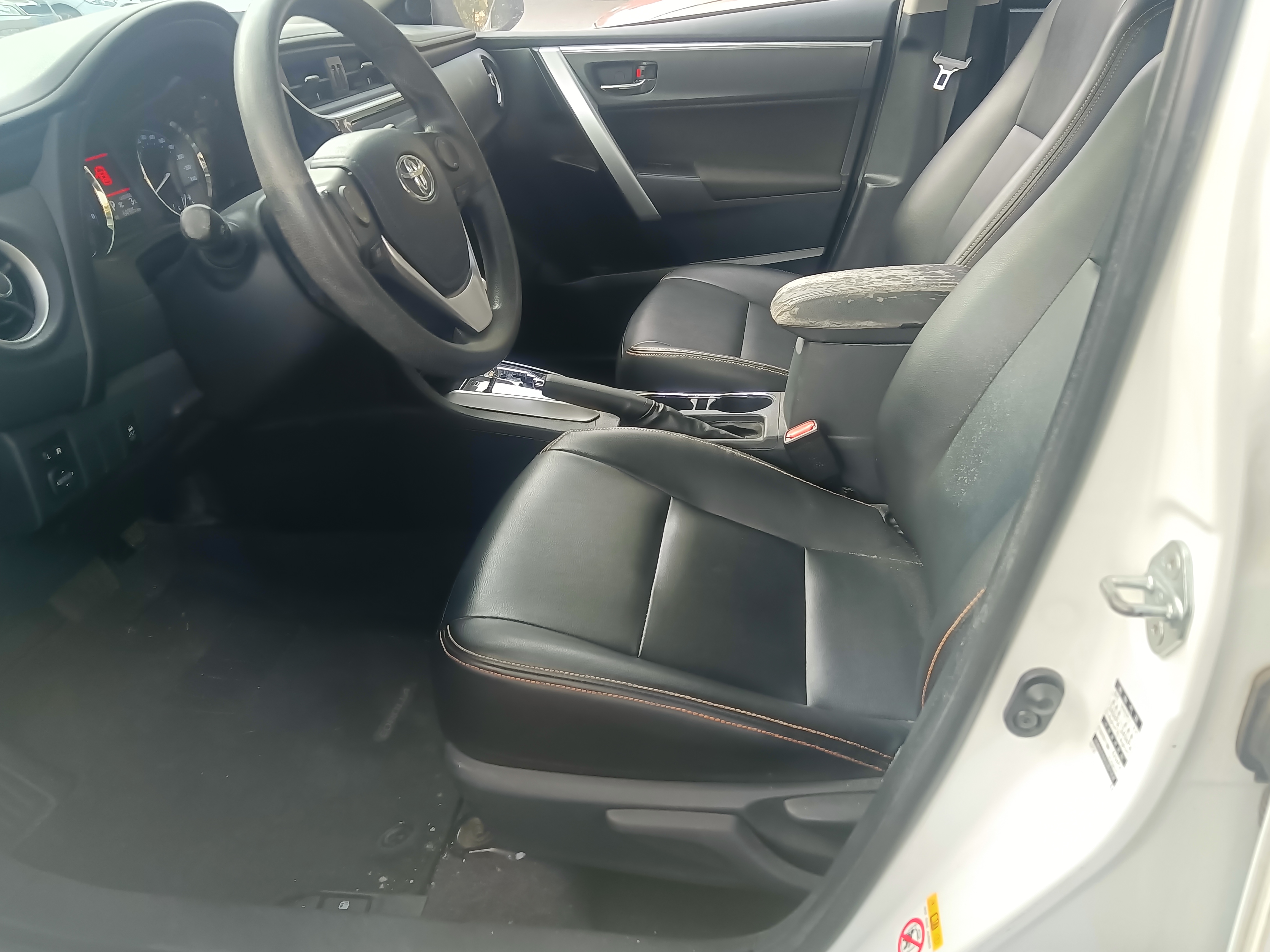 Toyota Corolla 2018 car image #2