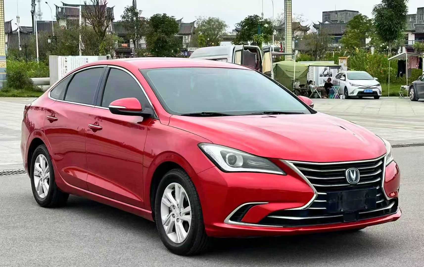 Changan Eado DT 2020 صورة سيارة #2