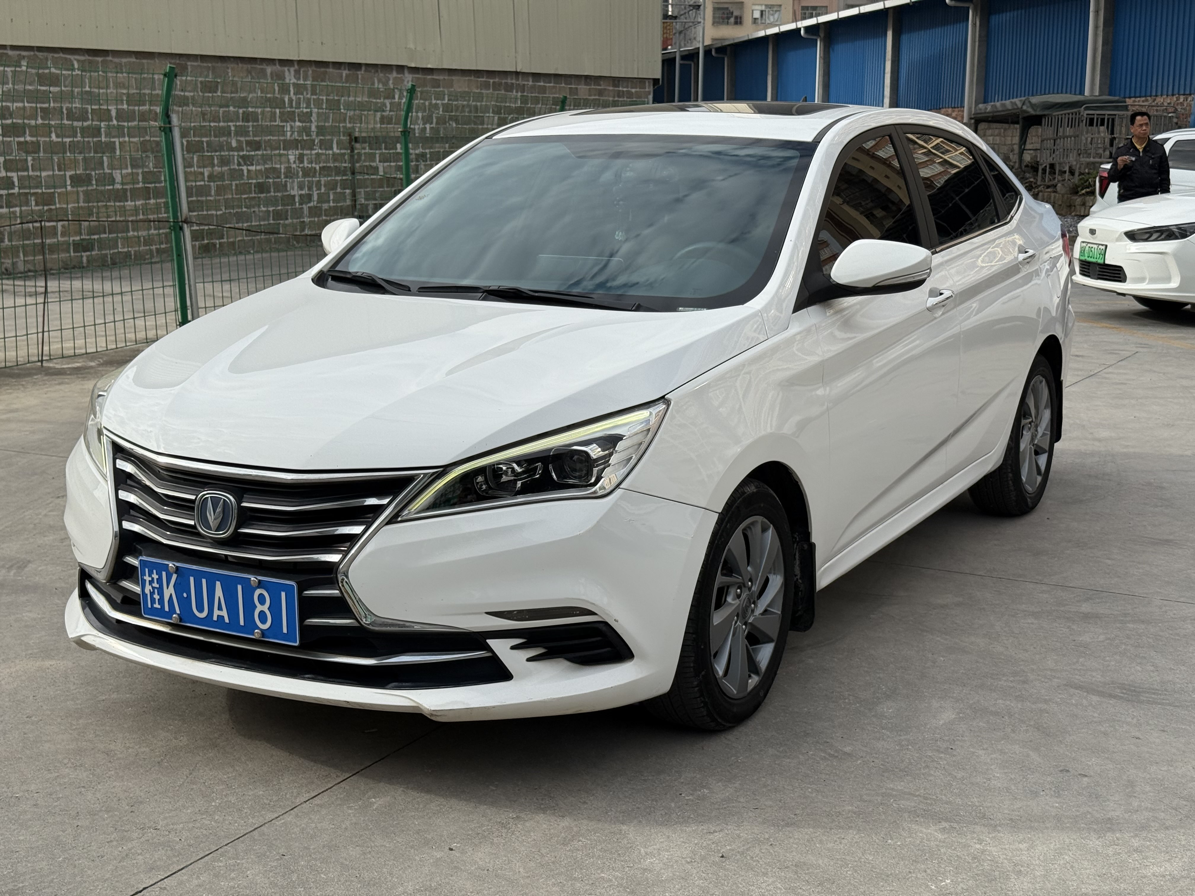 Changan Eado DT 2018 car image #2