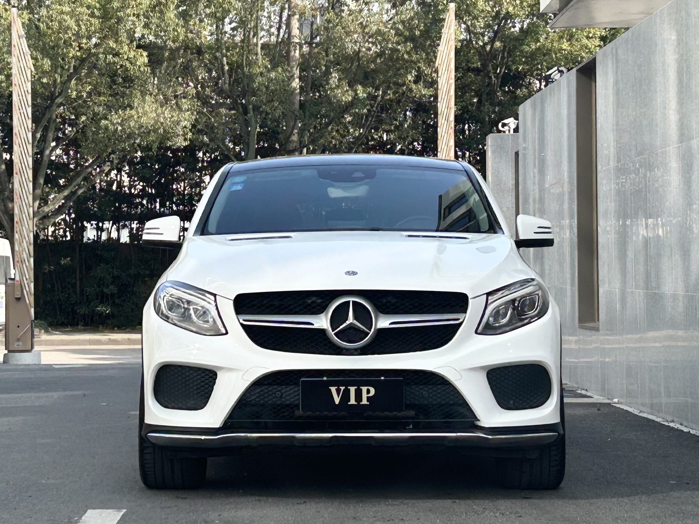 Mercedes-Benz GLE Coupe 2018 car image #2