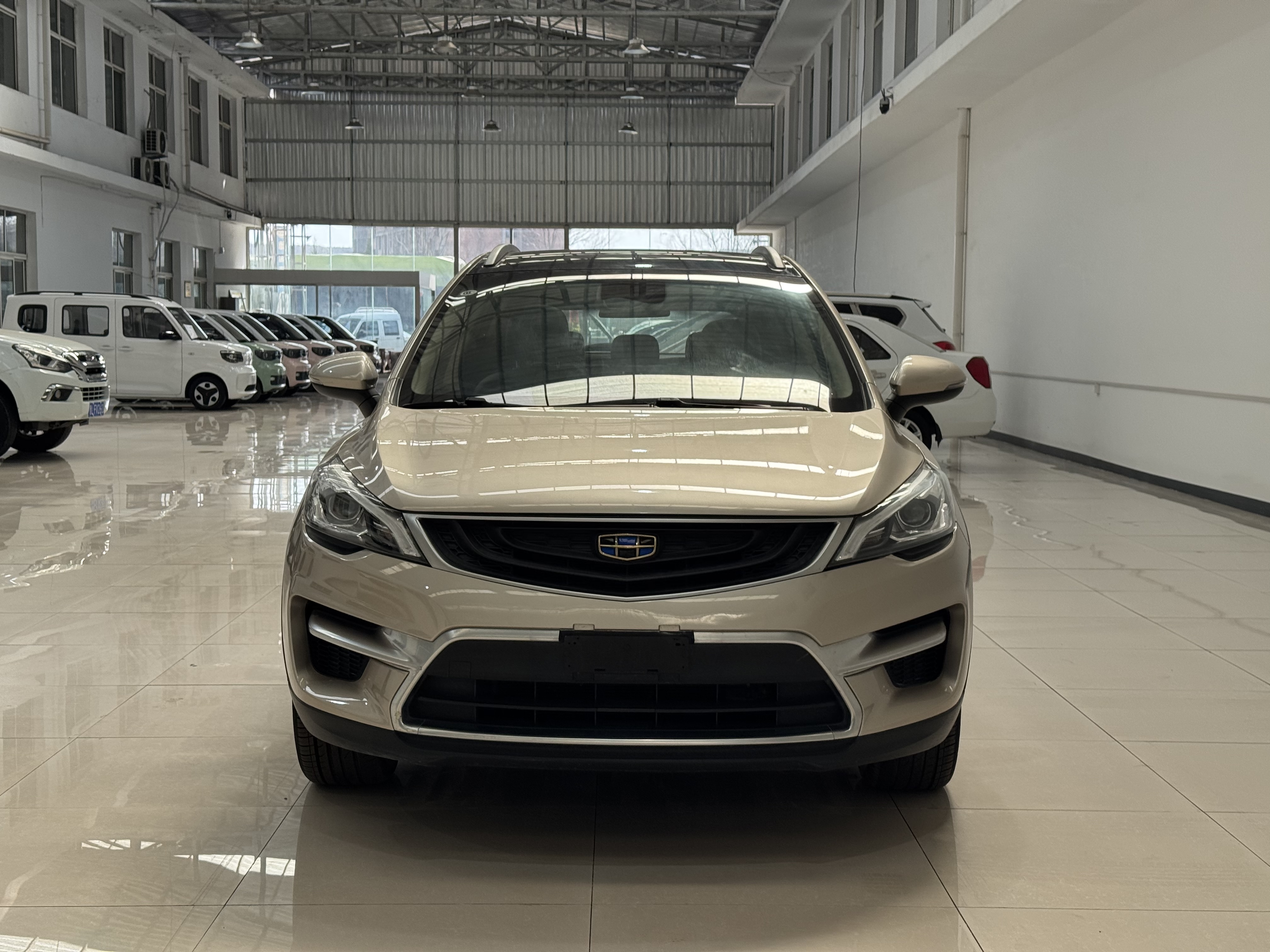 GEELY Emgrand GS 2018 car image #2