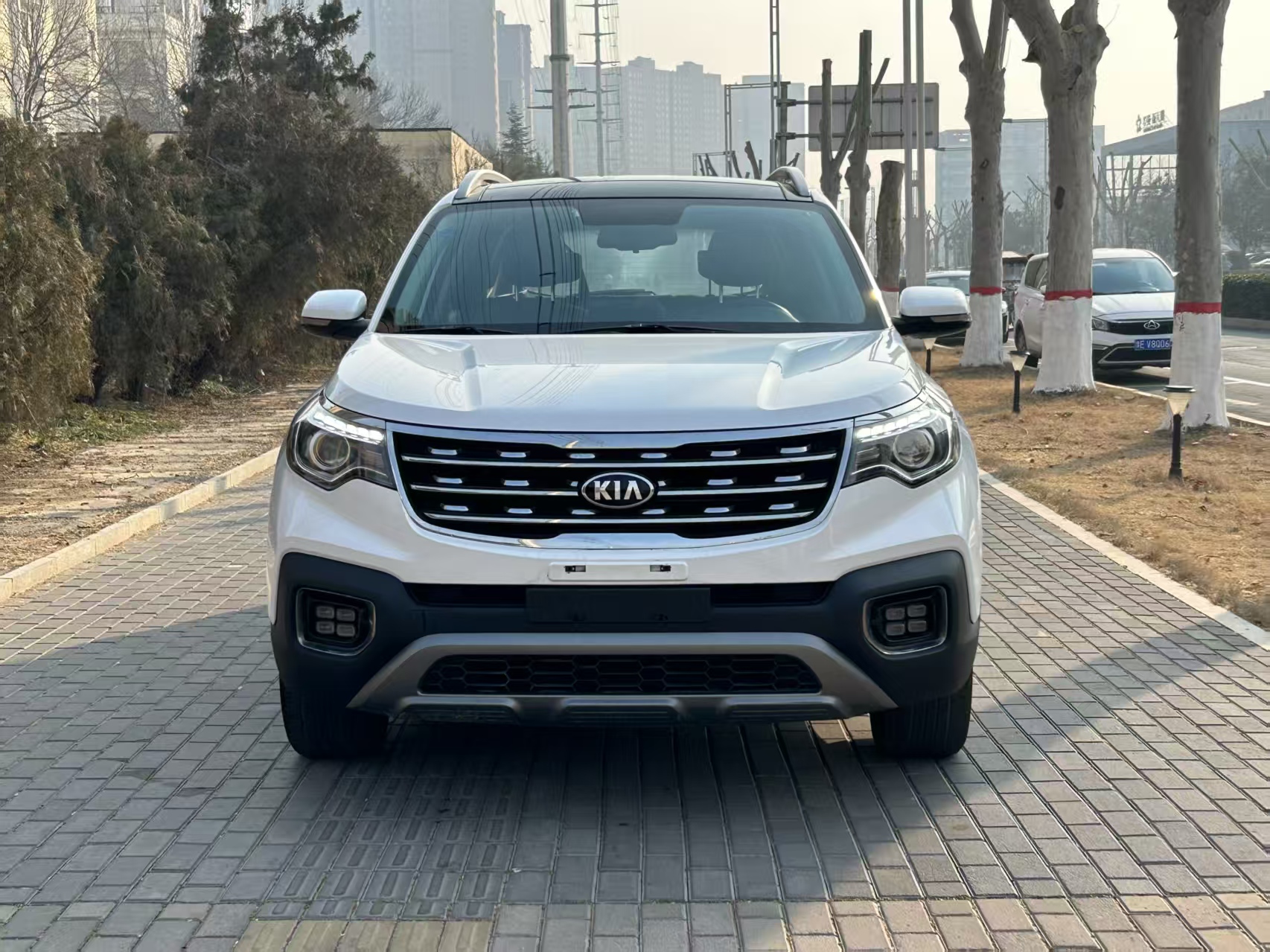 Kia Sportage R 2018 car image #2
