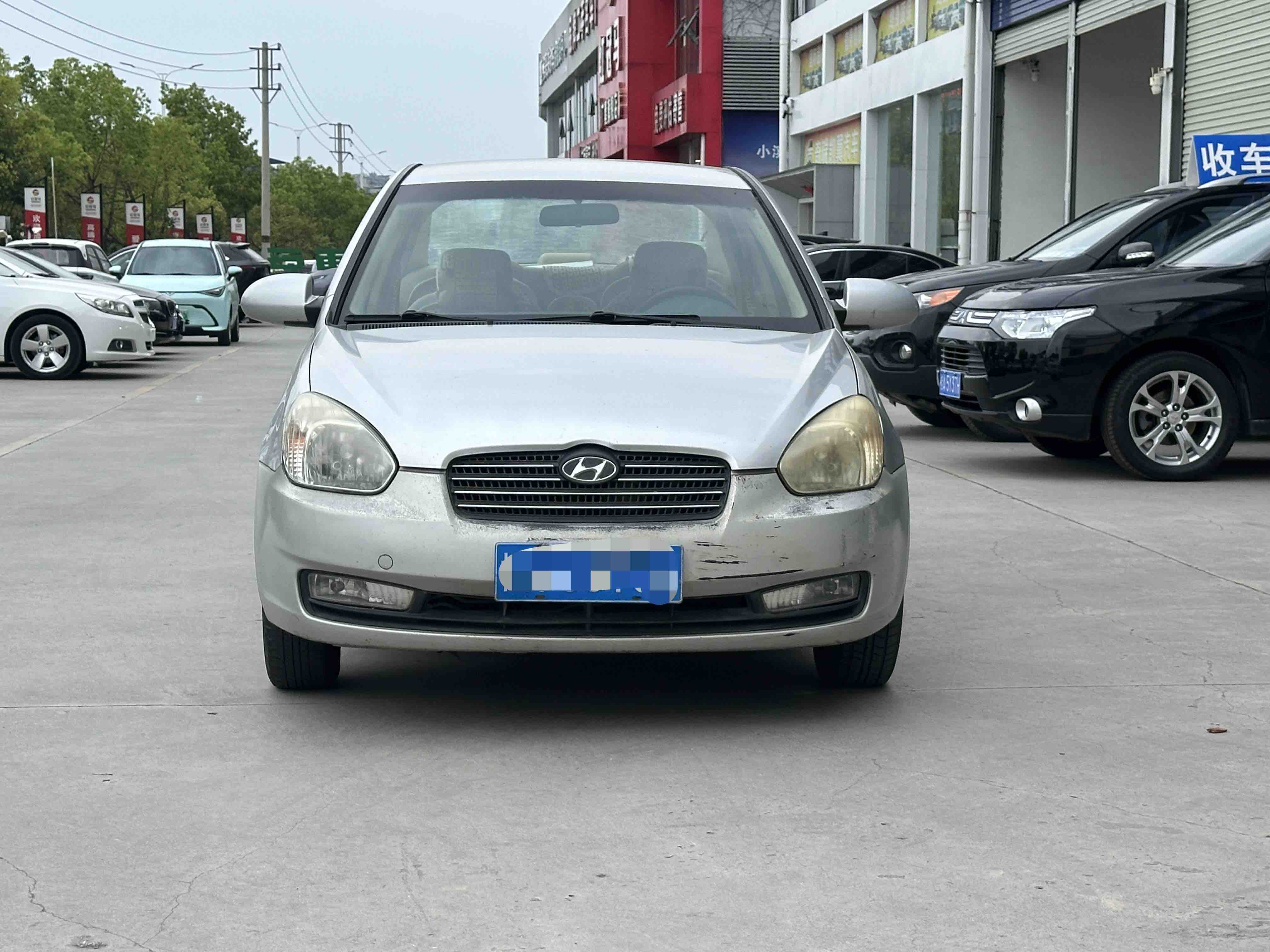 Hyundai Accent 2010 #2 Hyundai Accent 2010 car image #2