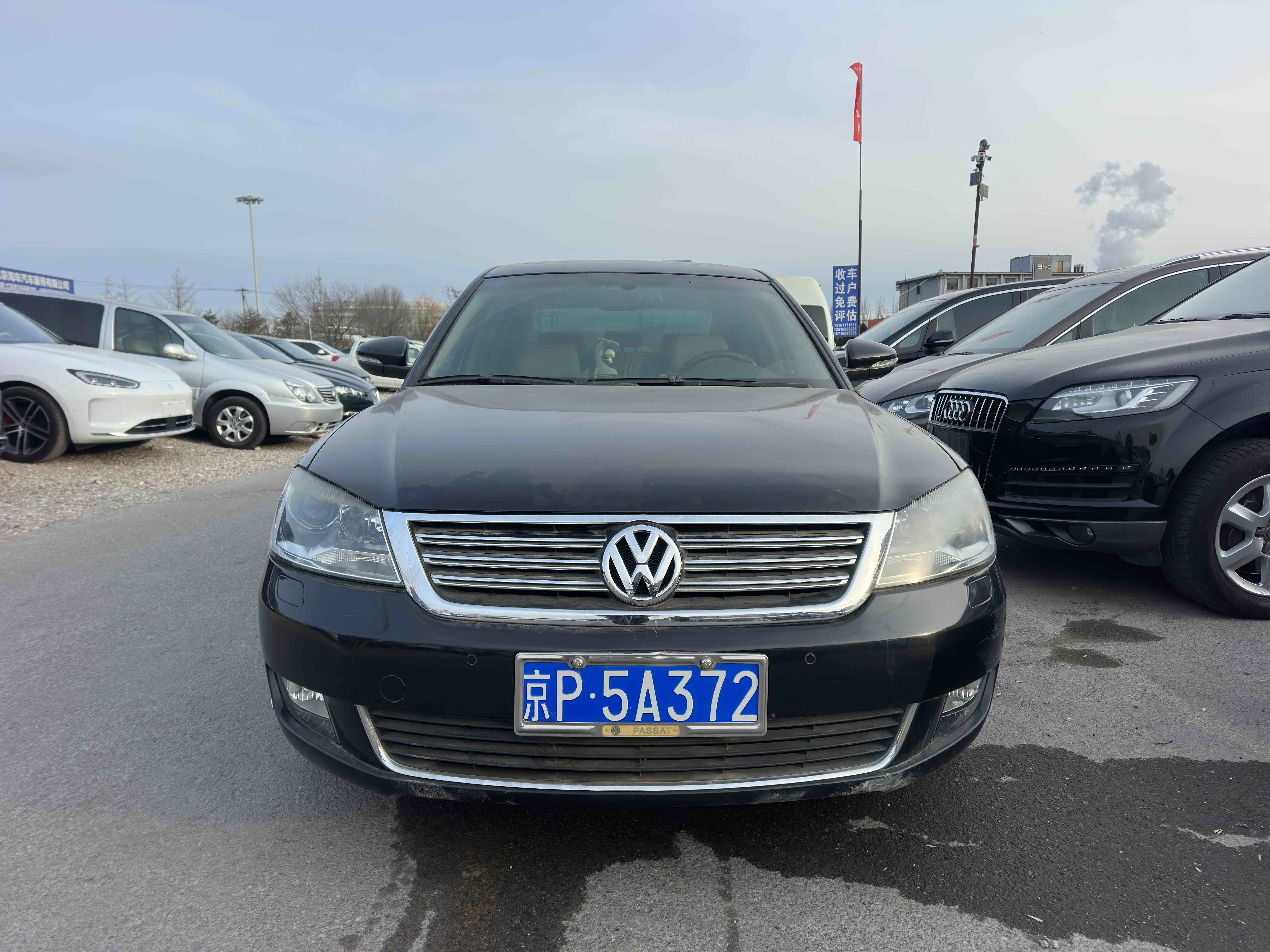 Volkswagen Passat Lingyu 2010 car image #2