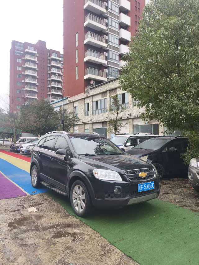 Chevrolet Captiva (Imported) 2009 car image #2