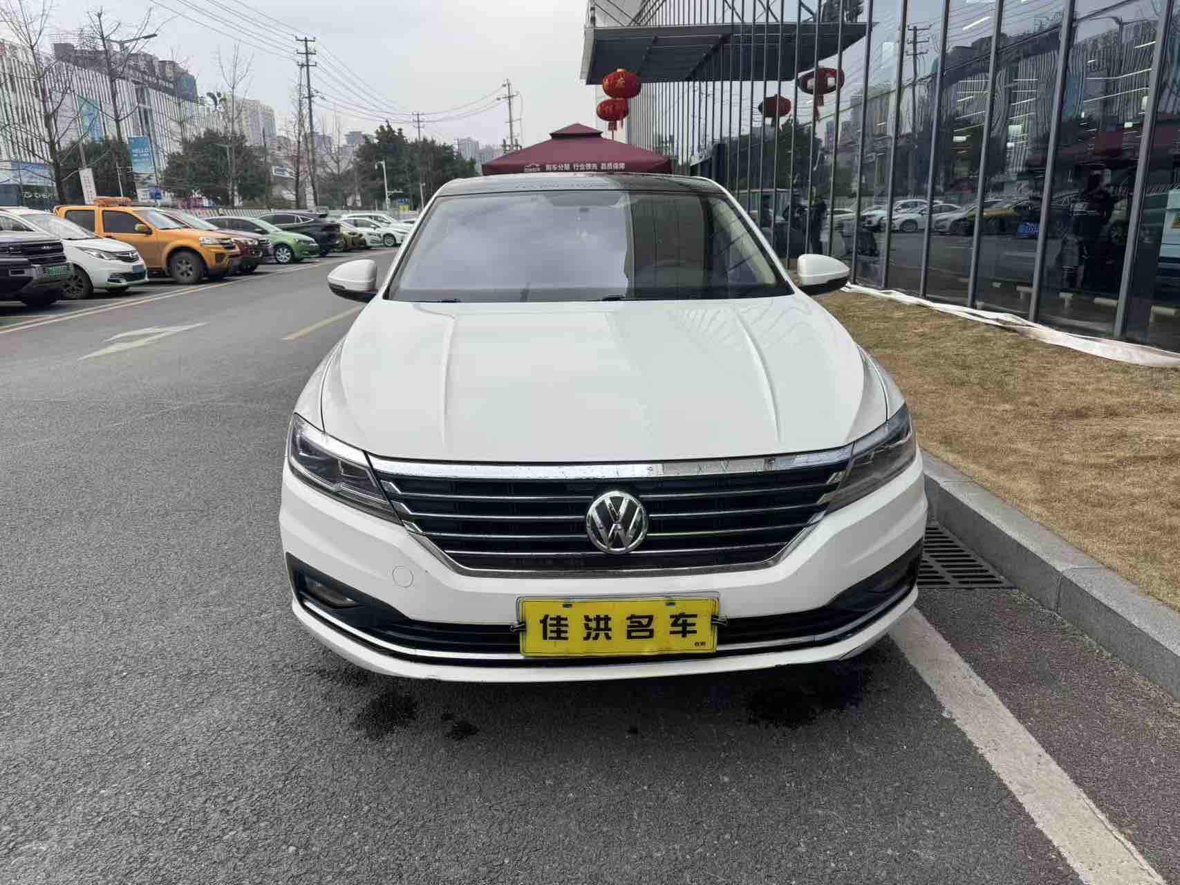 Volkswagen Lavida 2019 car image #2