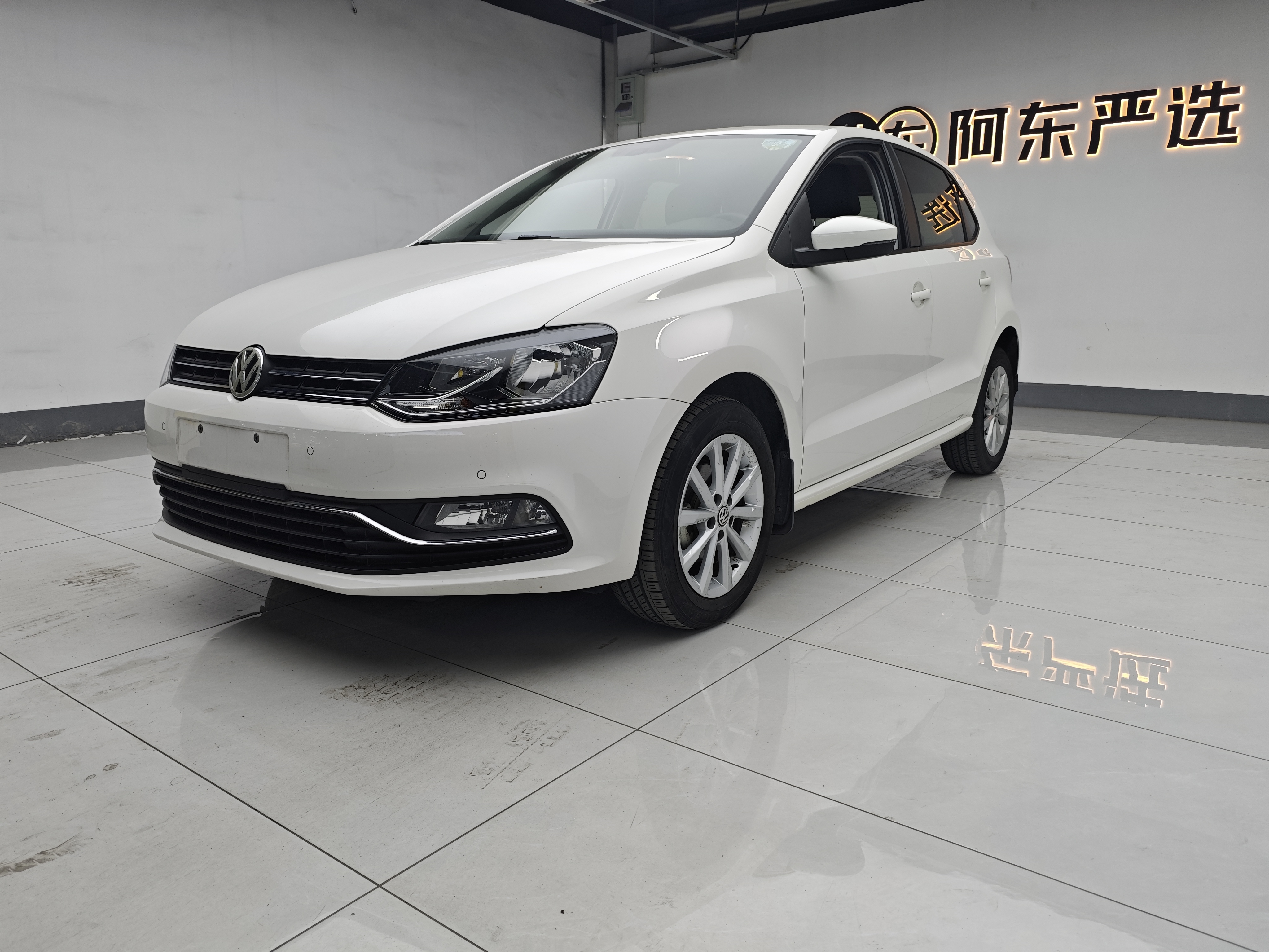 Volkswagen Polo 2019 #2 Volkswagen Polo 2019 car image #2