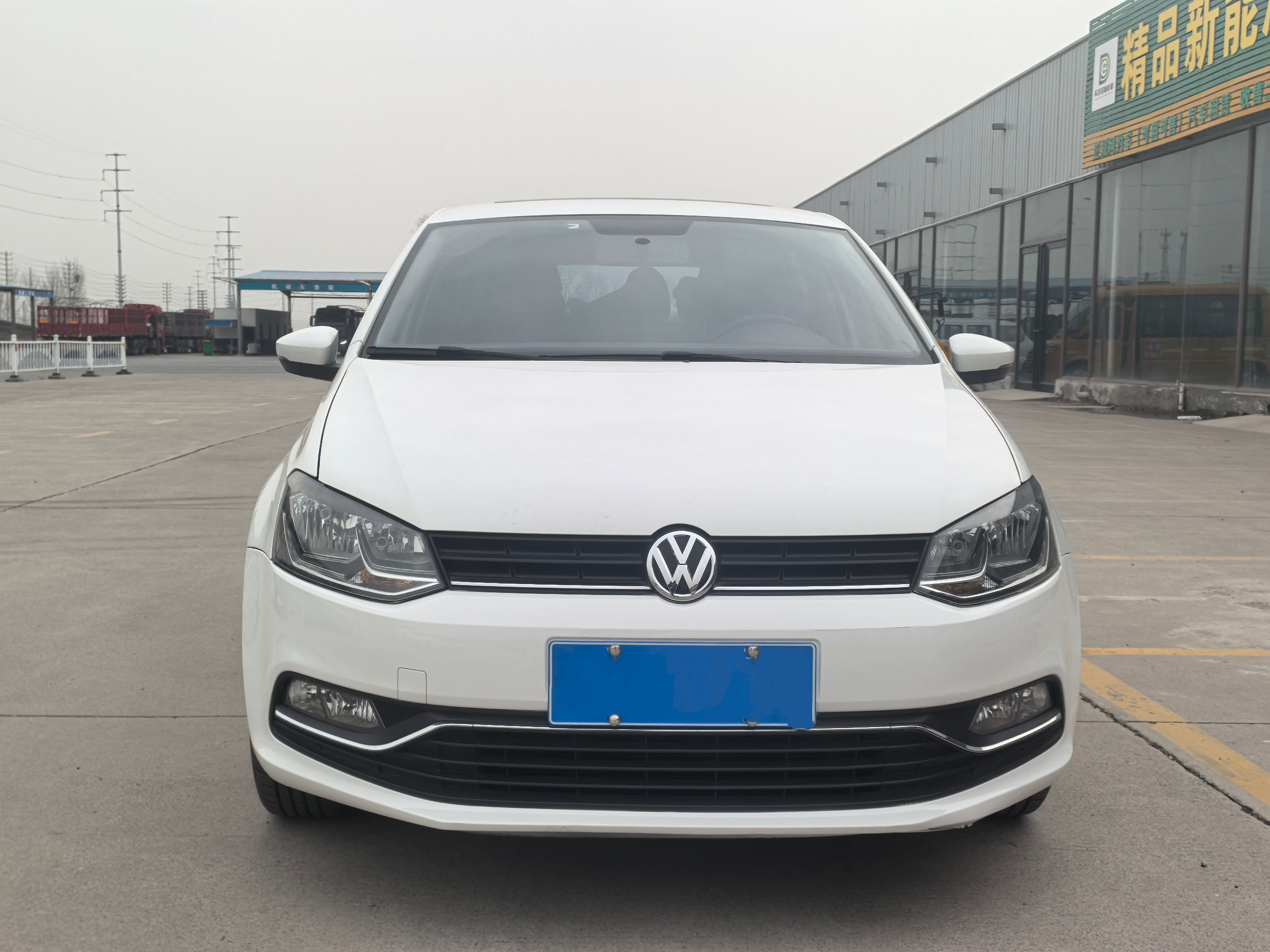 Polo 2018 car image #2