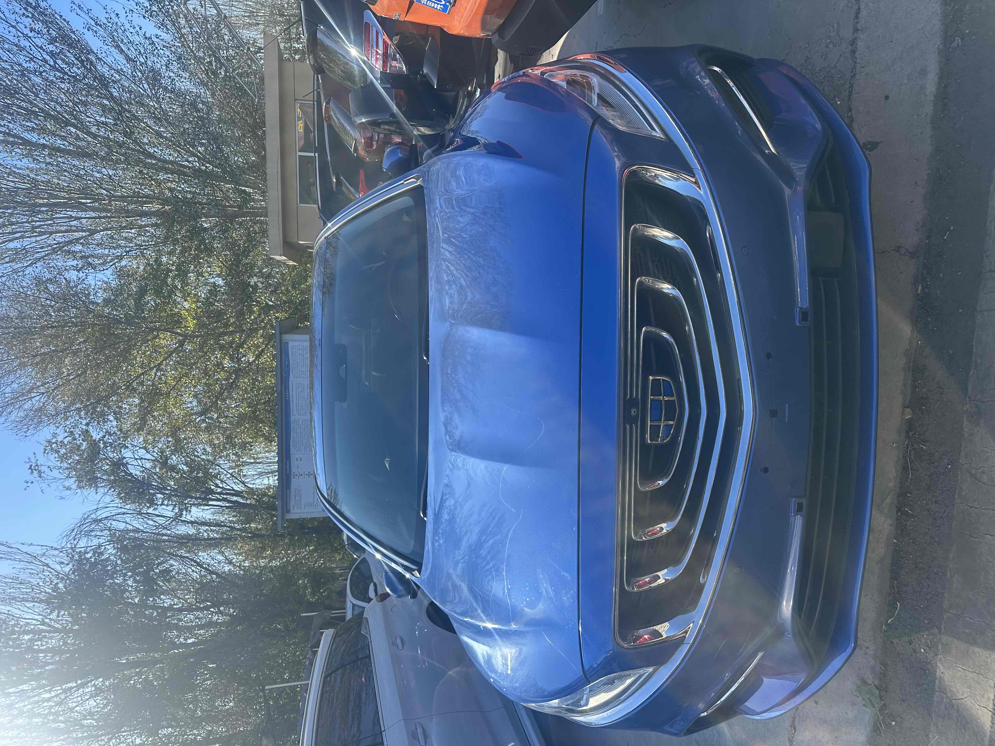 GEELY Ulion New Energy 2018 #2 GEELY Ulion New Energy 2018 car image #2