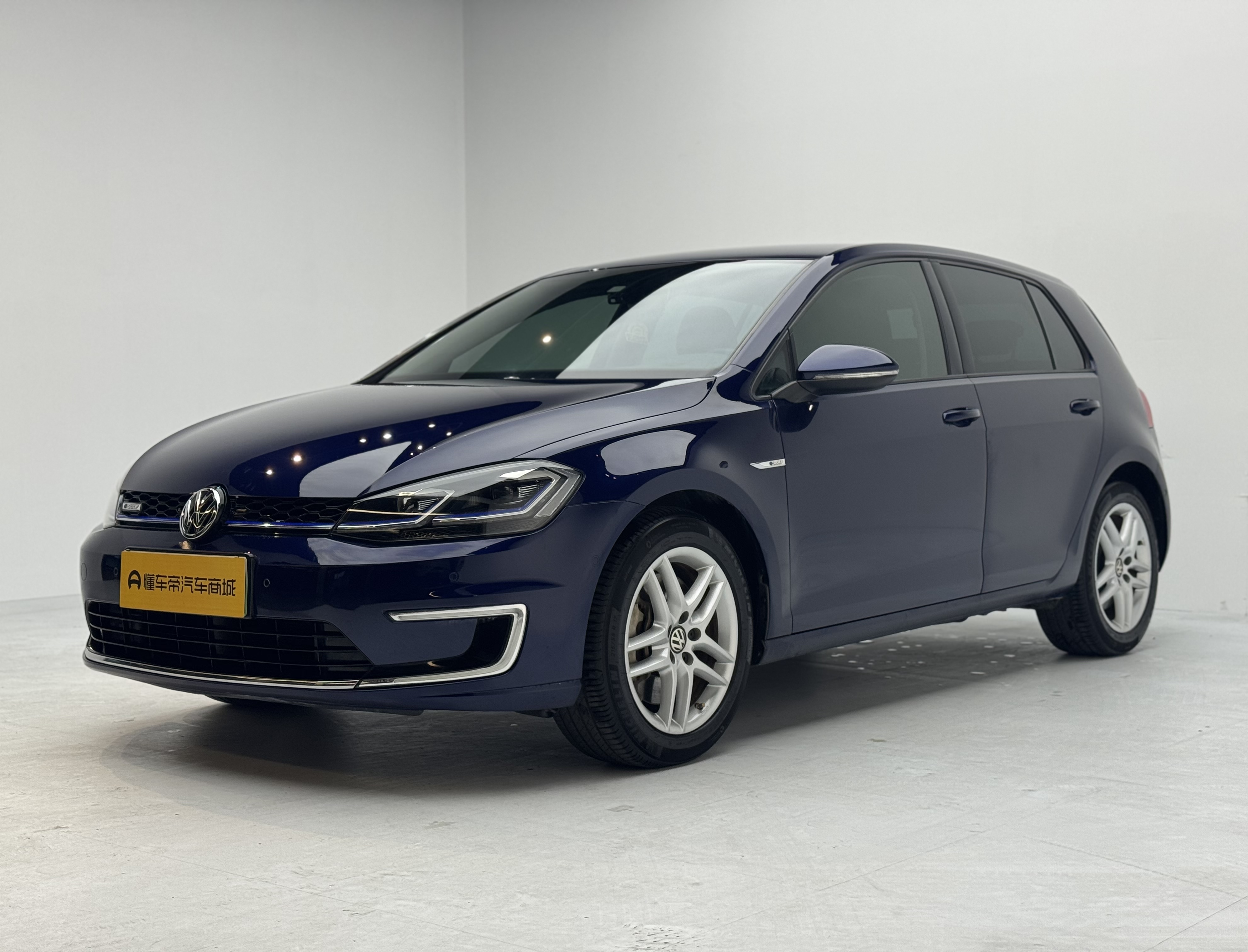 Volkswagen Golf New Energy (Imported) 2020 #2 Volkswagen Golf New Energy (Imported) 2020 immagine di auto #2