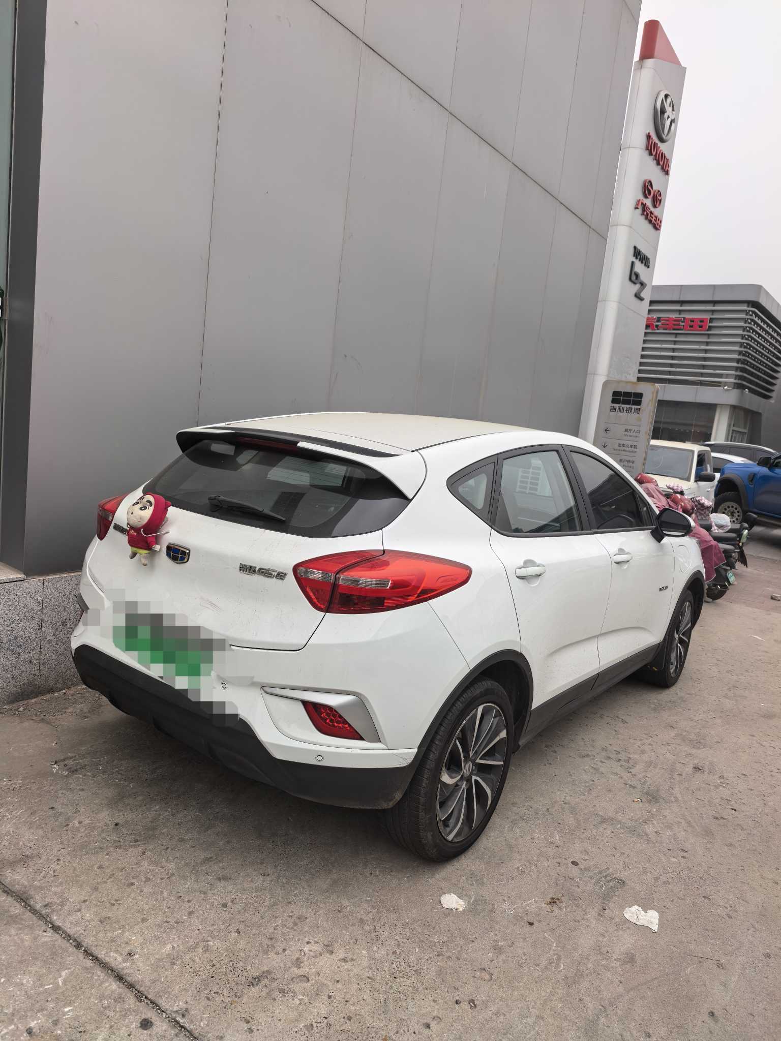 GEELY 2018 car image #2