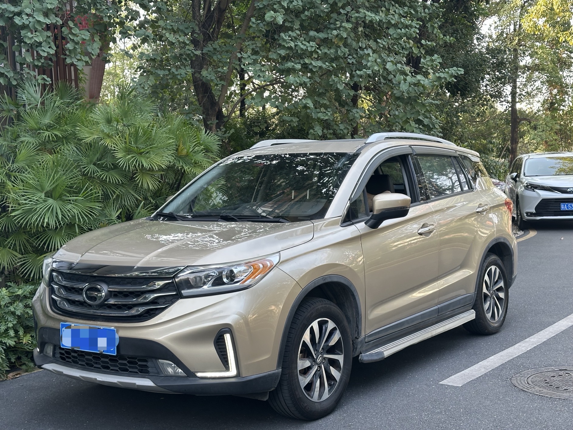 GAC Trumpchi GS4 2019 #2 GAC Trumpchi GS4 2019 car image #2