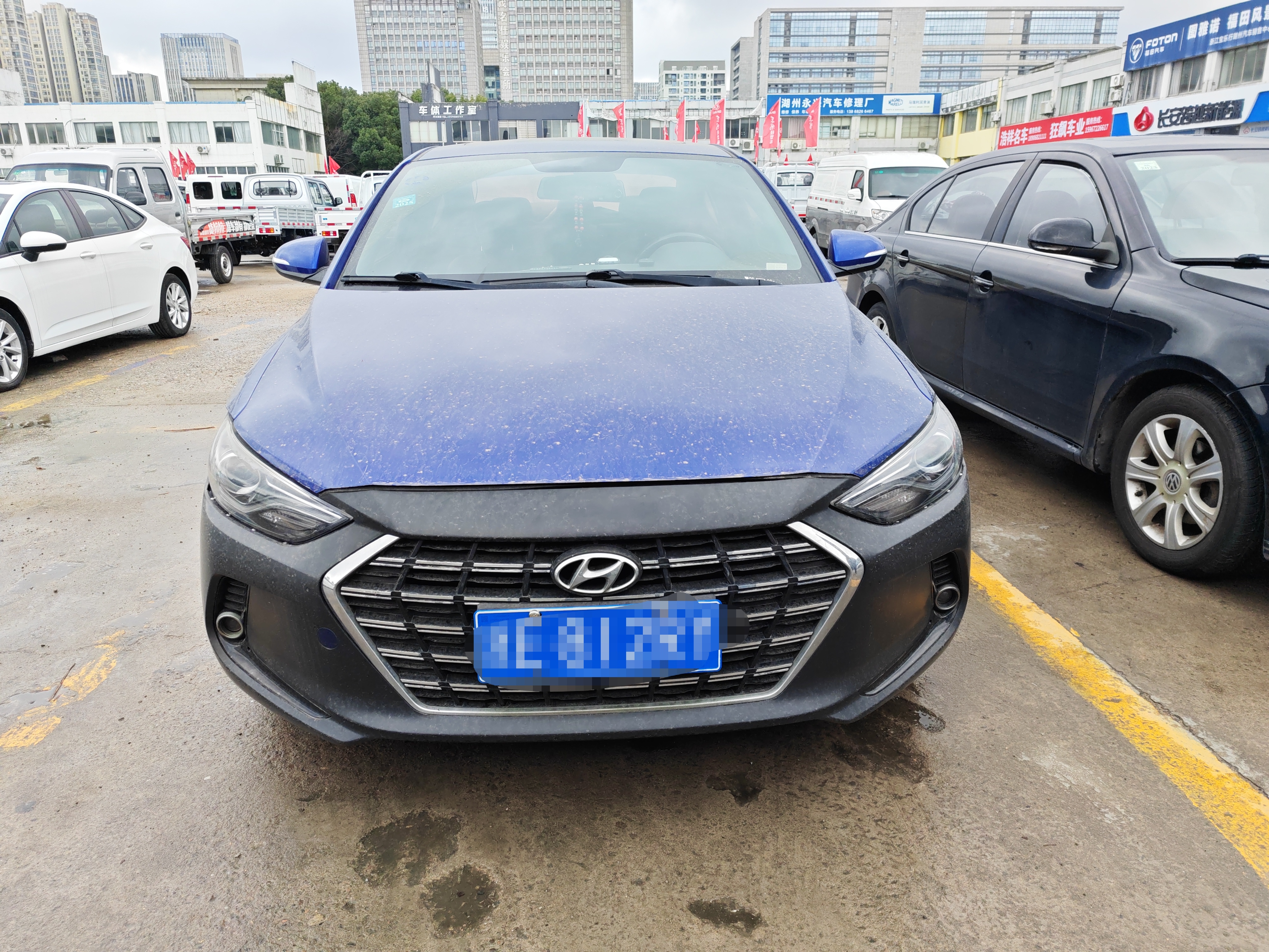 Hyundai Elantra AD 2019 car image #2