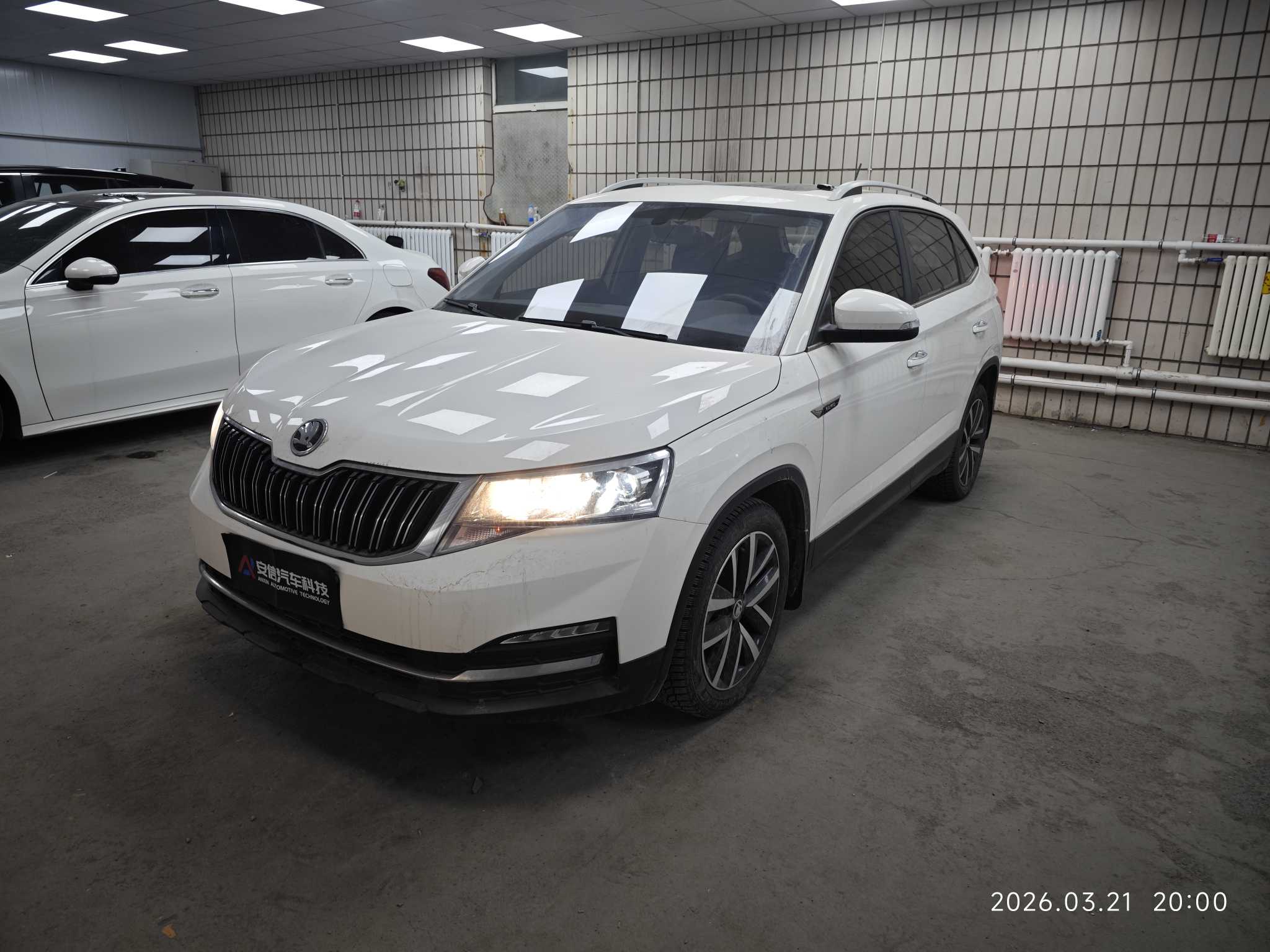 Skoda Kamiq 2019 image de voiture #2