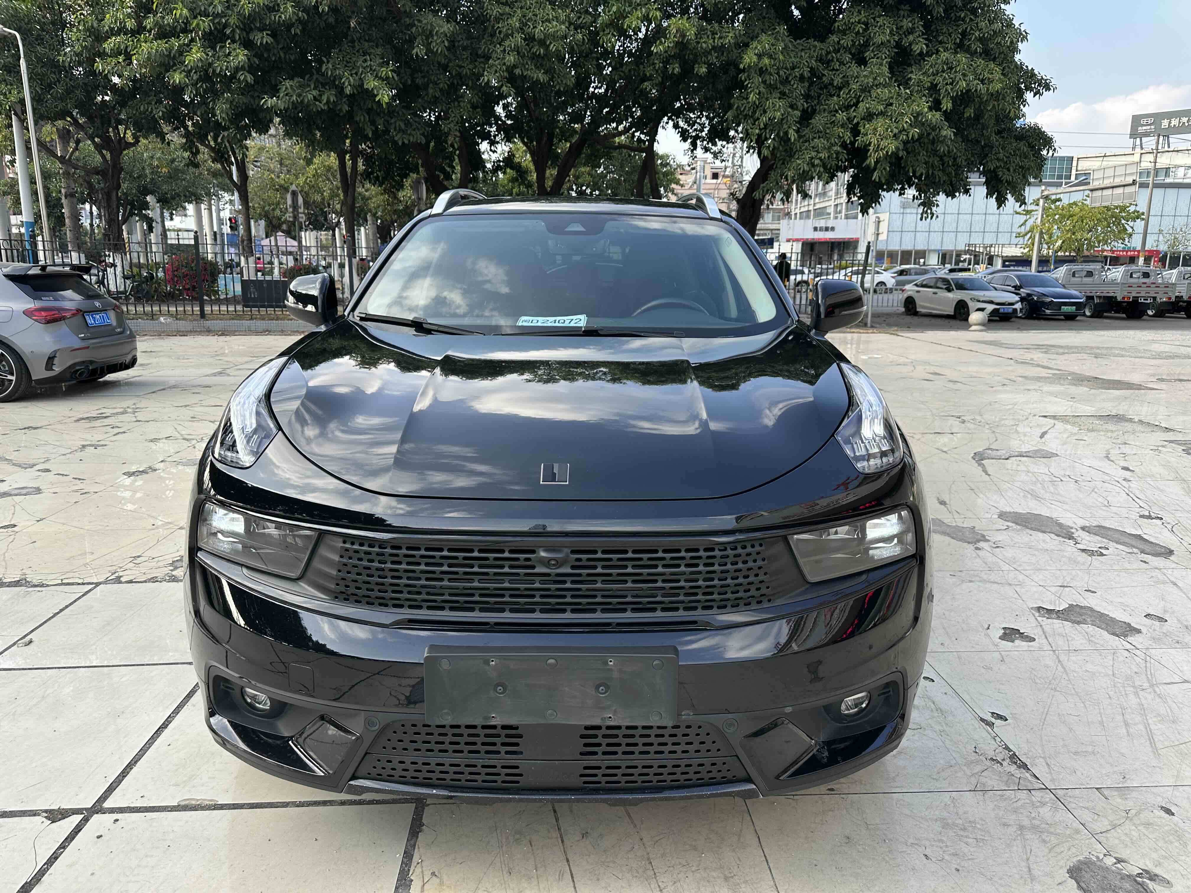 Lynk & Co 01 EM-P 2018 #2 Lynk & Co 01 EM-P 2018 car image #2