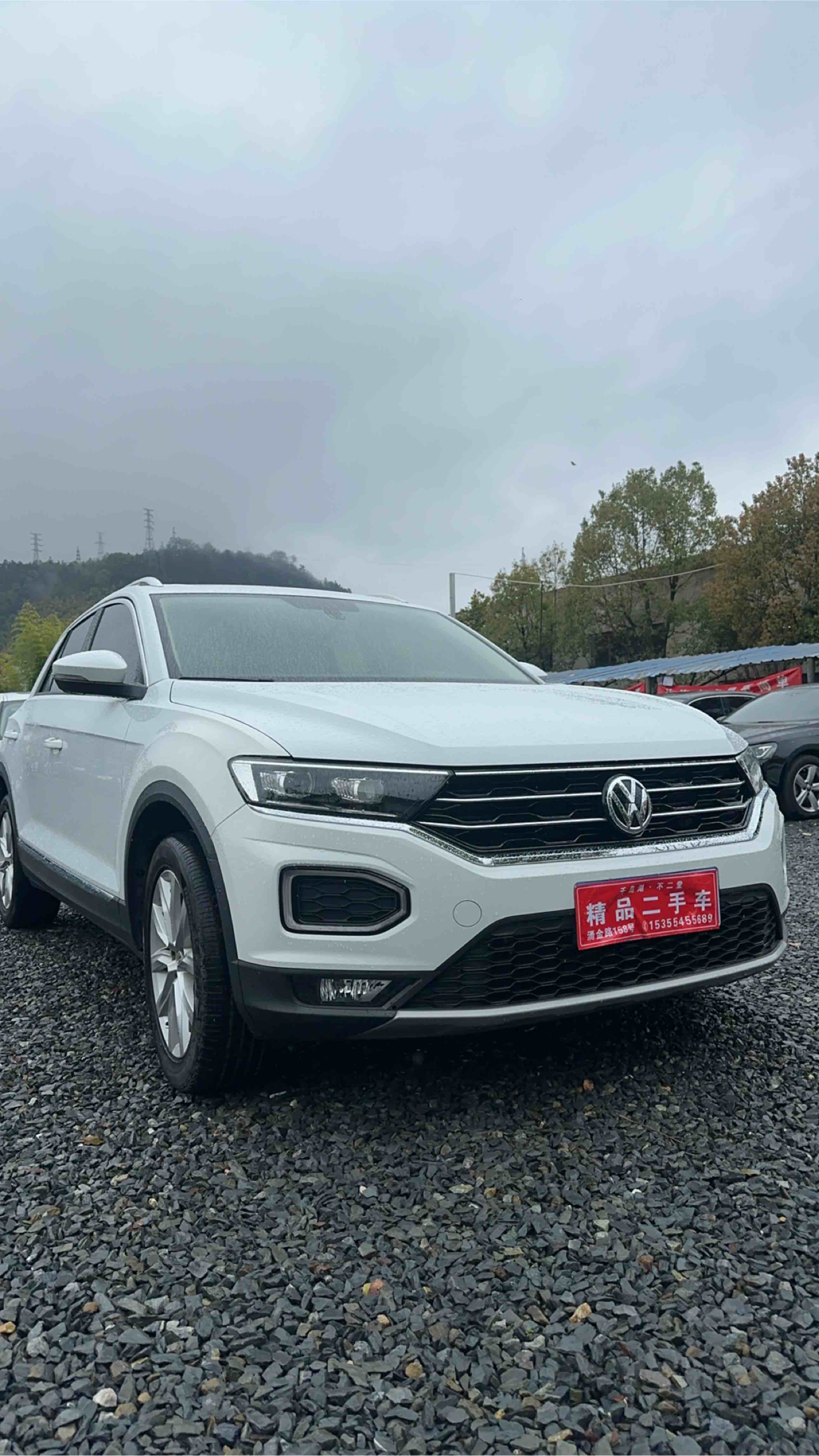 T-Roc 2021 car image #2