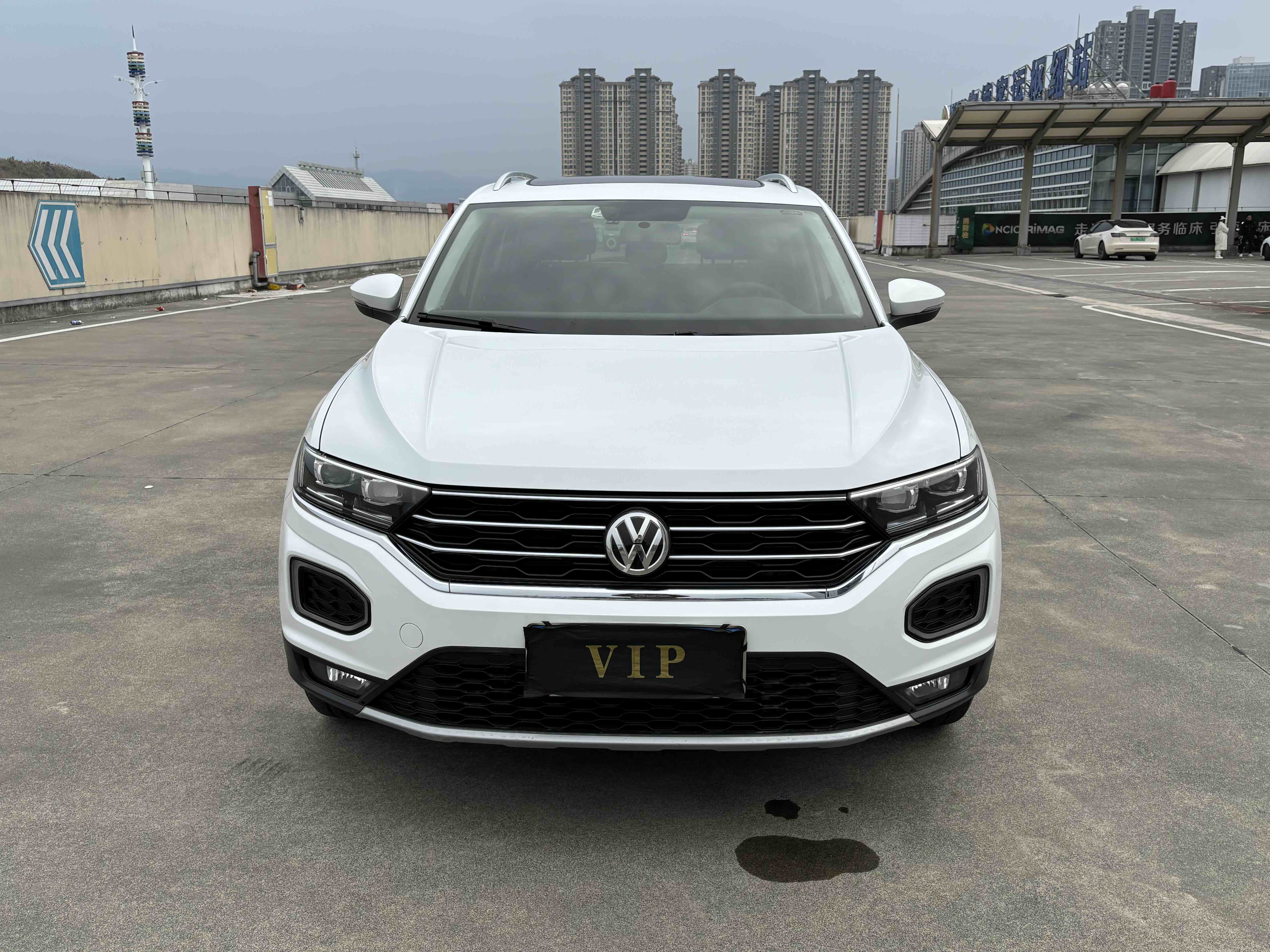 T-Roc 2019 #2 T-Roc 2019 car image #2