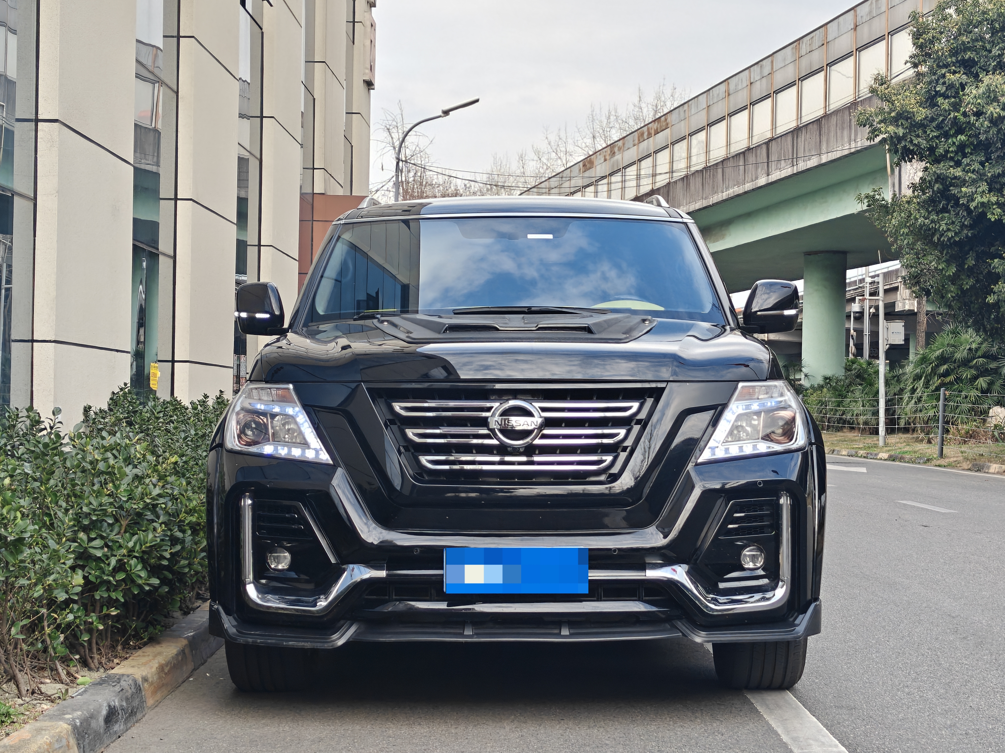 Nissan 2020 car image #2