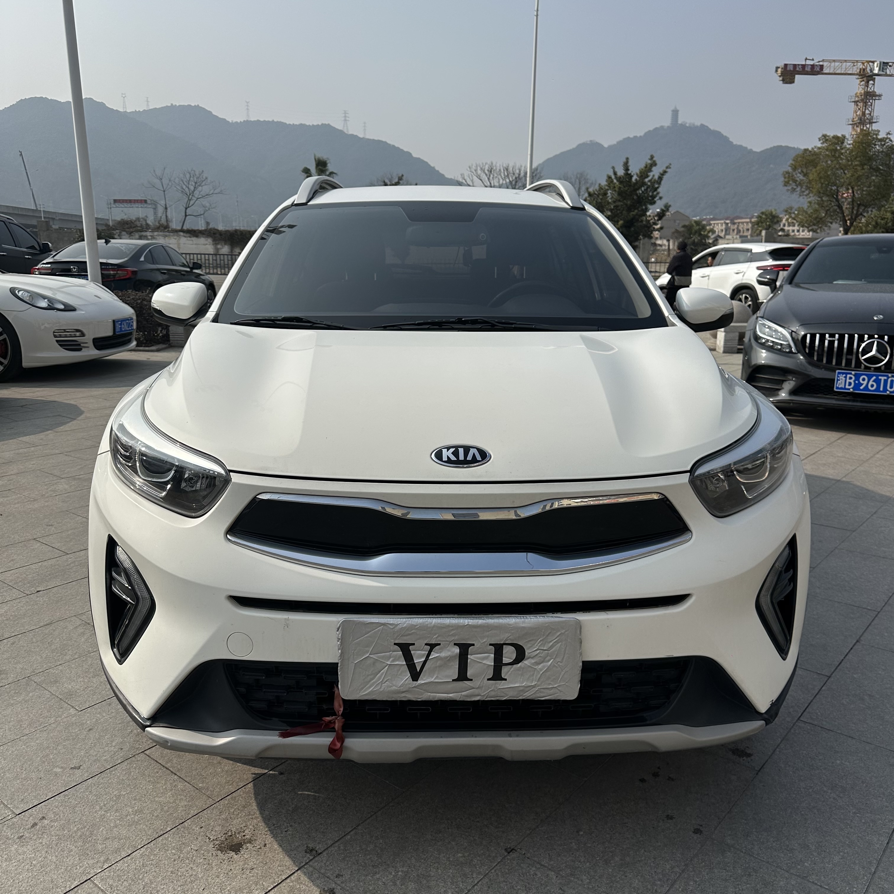 Kia KX1 2019 car image #2