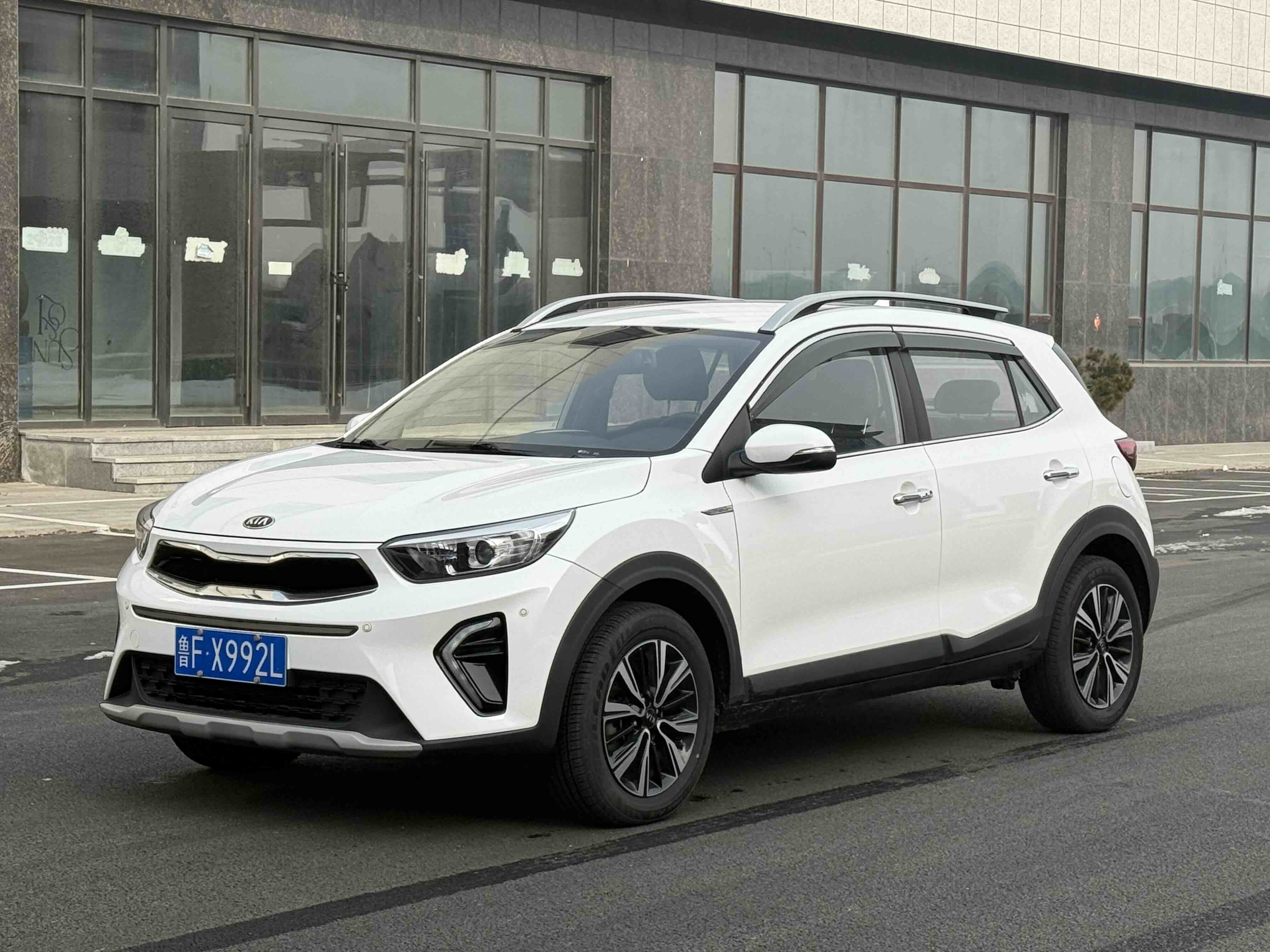 Kia KX1 2019 #2 Kia KX1 2019 car image #2