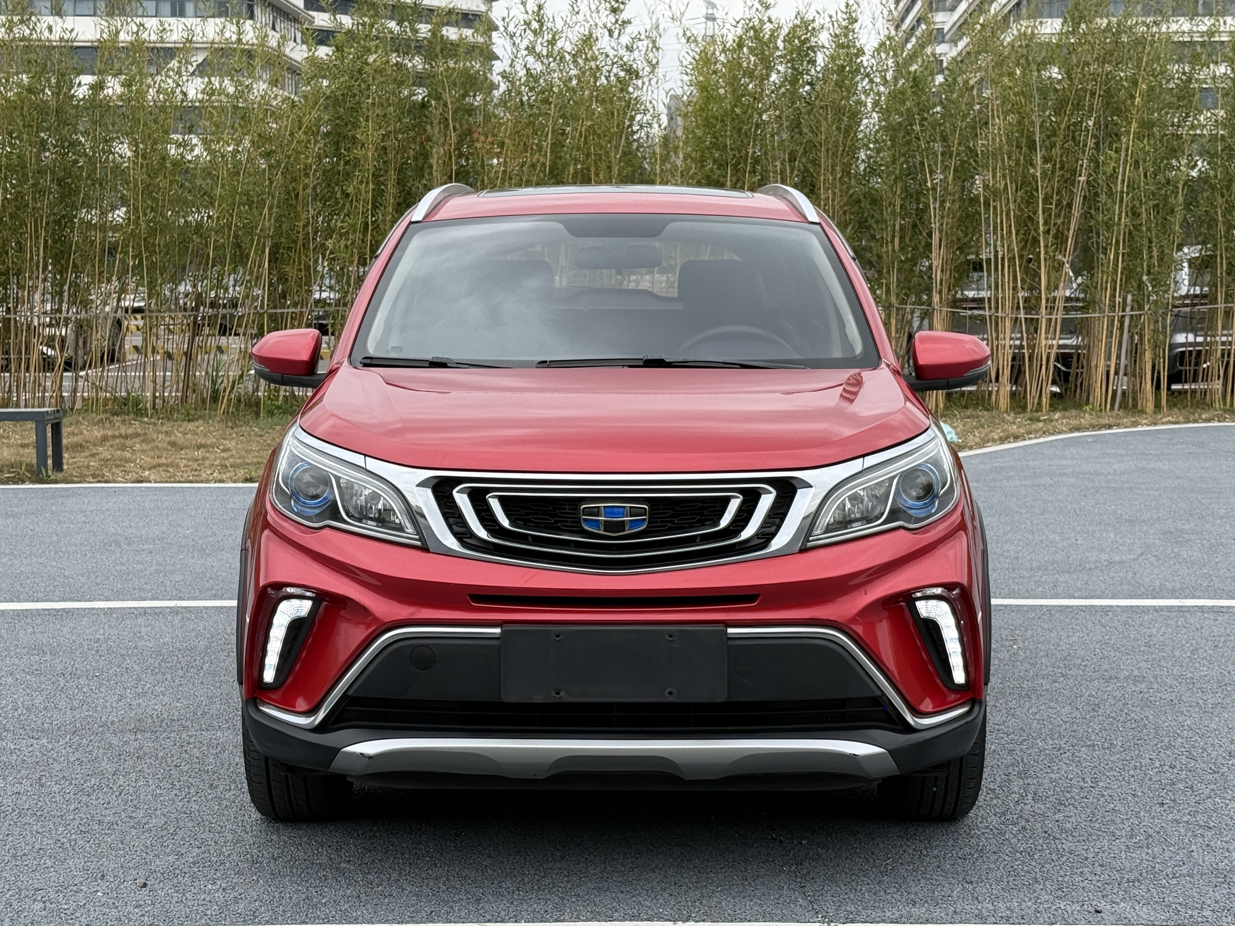 Vision X3 2019 car image #2