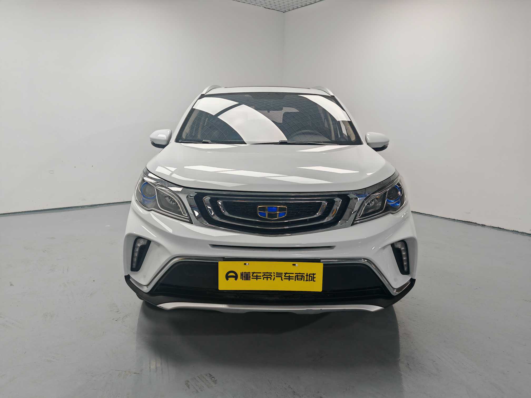 Vision X3 2019 immagine di auto #2