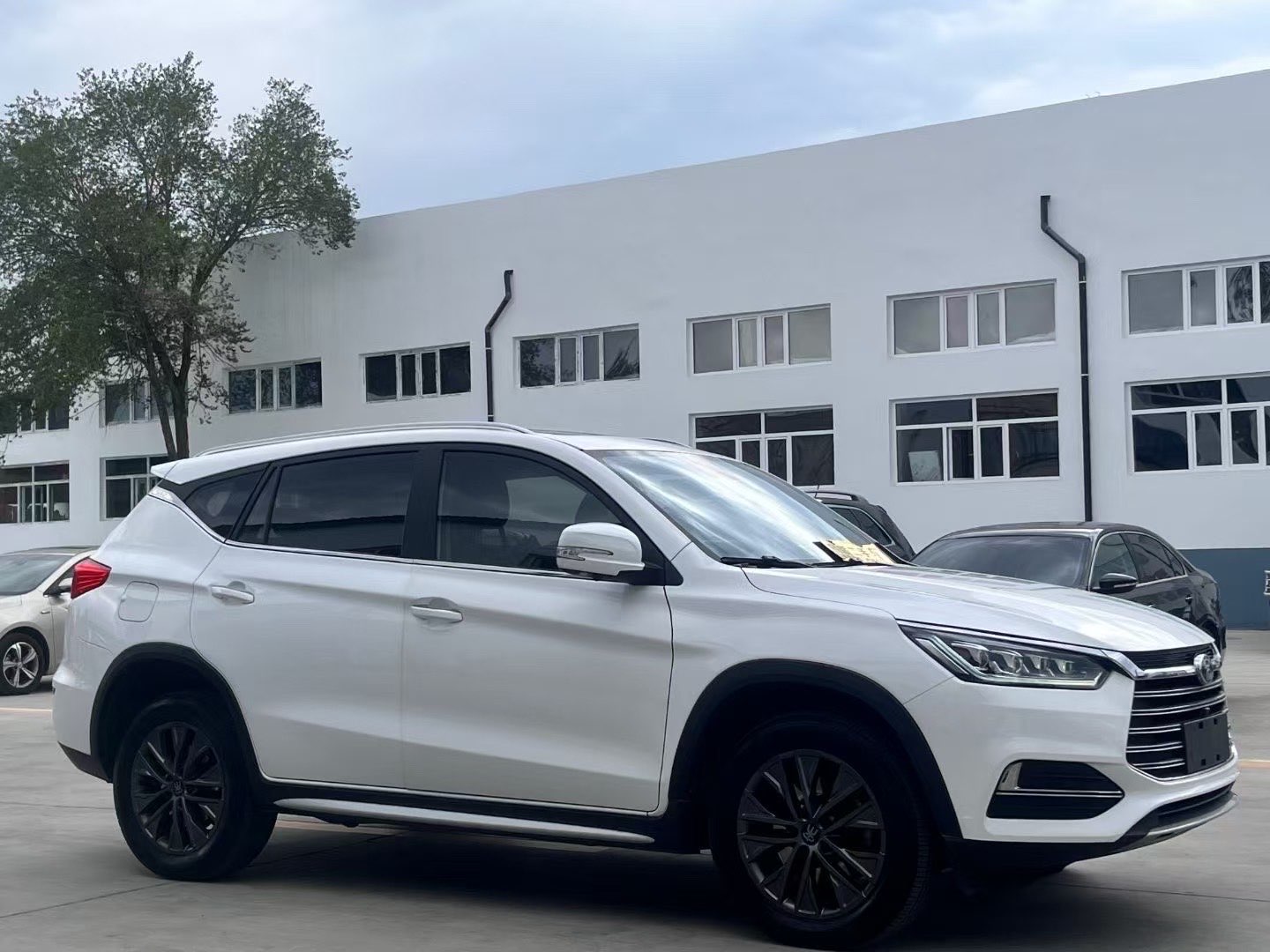 BYD Song New Energy 2018 car image #2