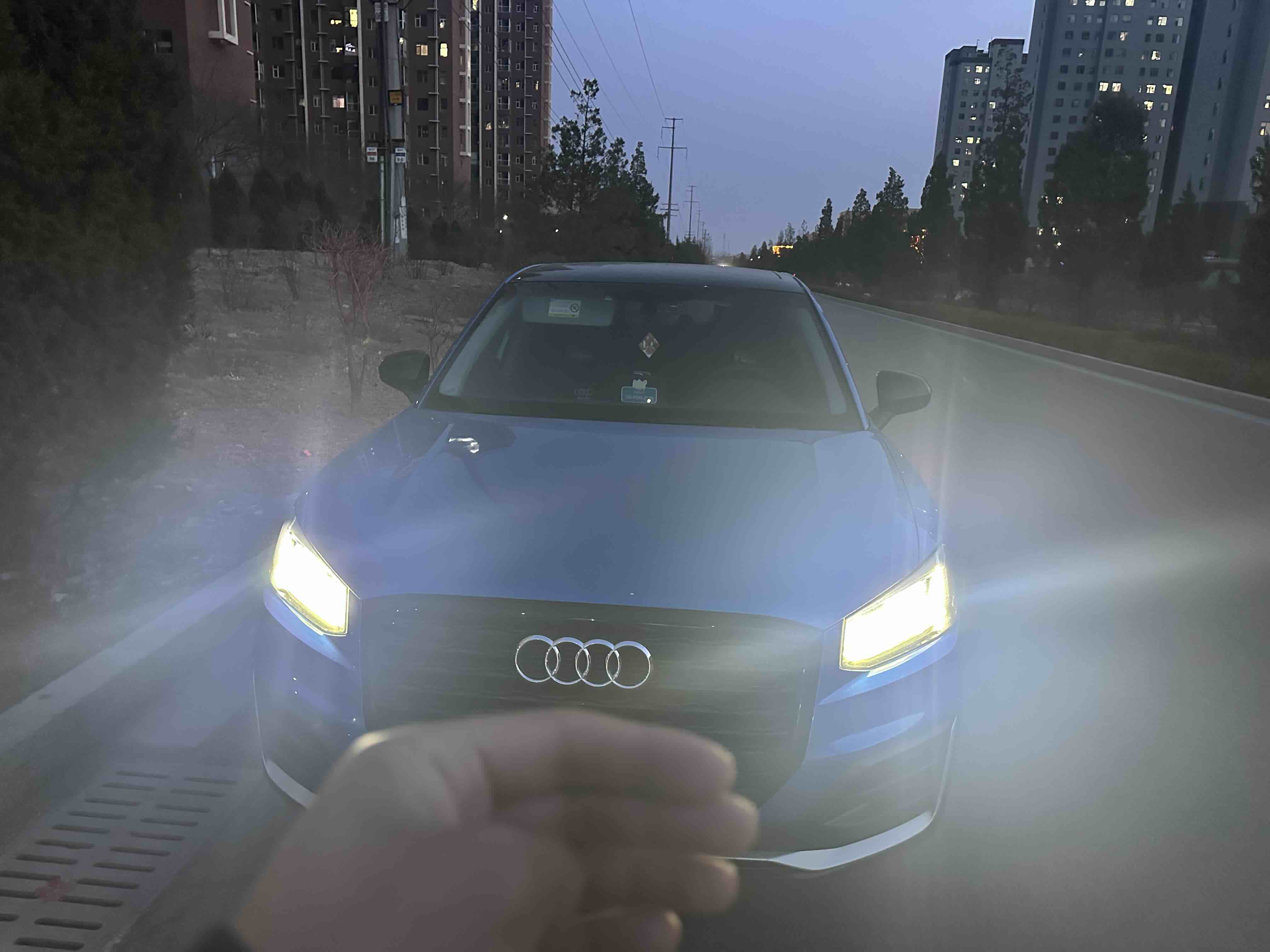 Q2L 2020 car image #2