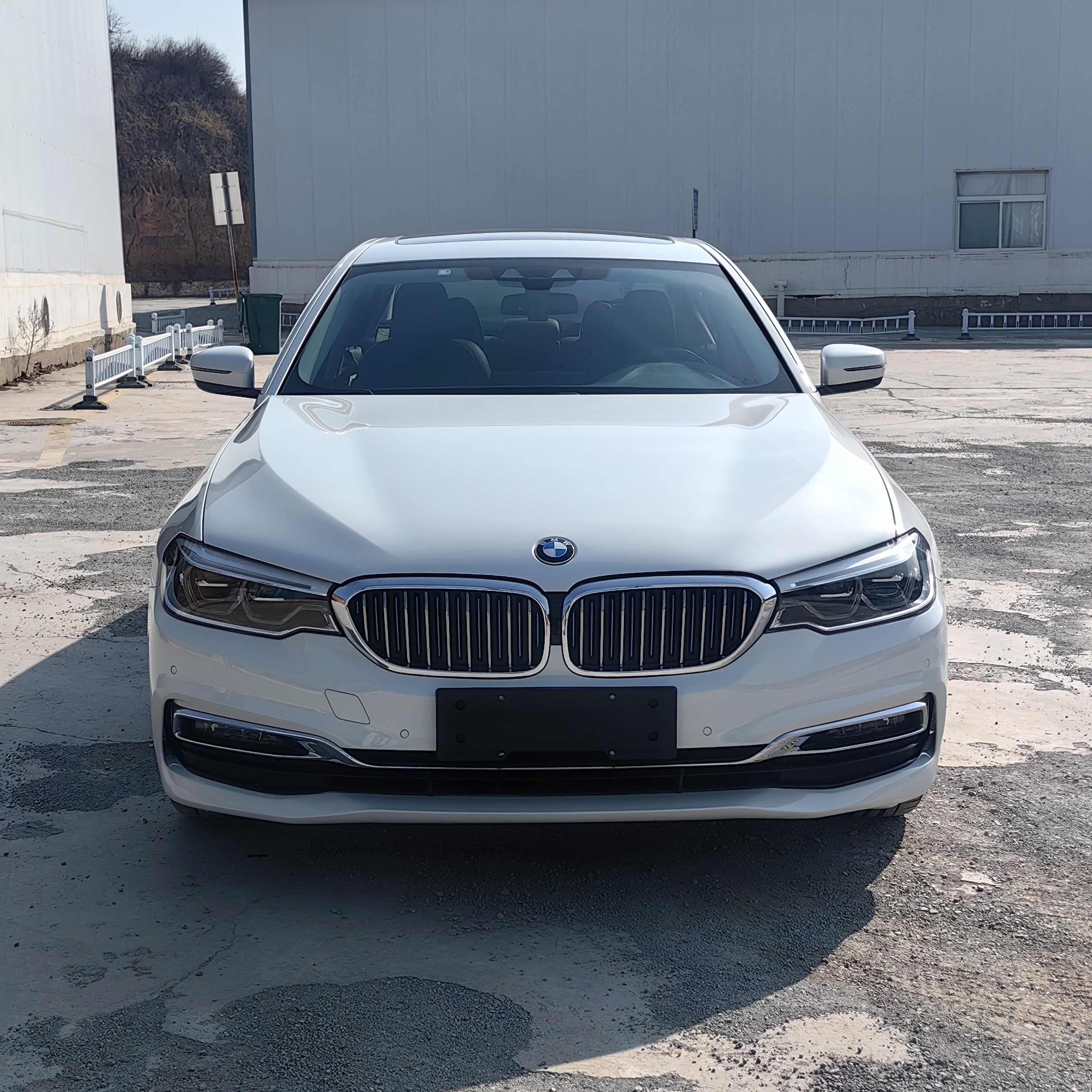 BMW 5 Series New Energy 2019 #2 BMW 5 Series New Energy 2019 car image #2