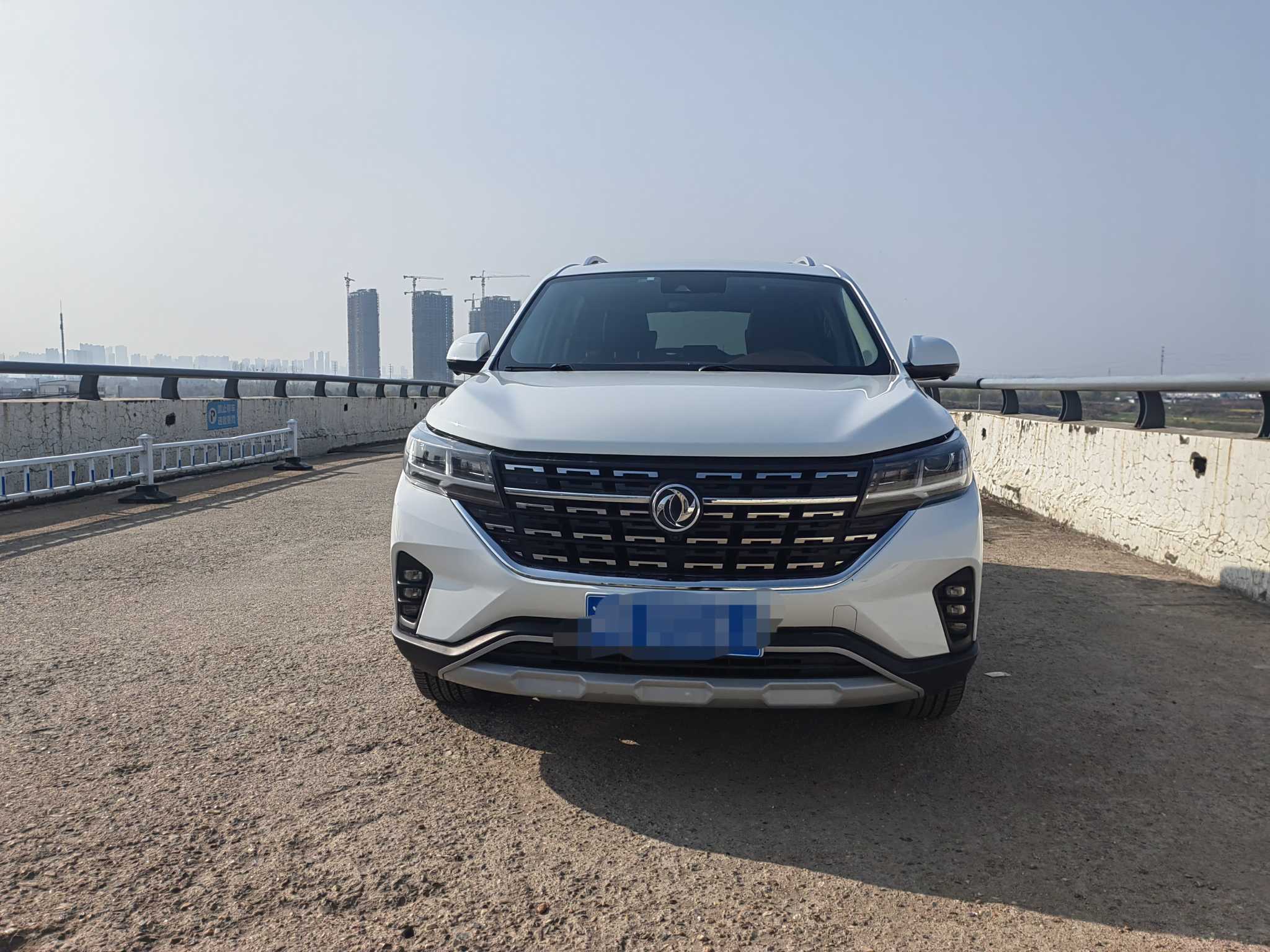T5 2019 #2 T5 2019 car image #2