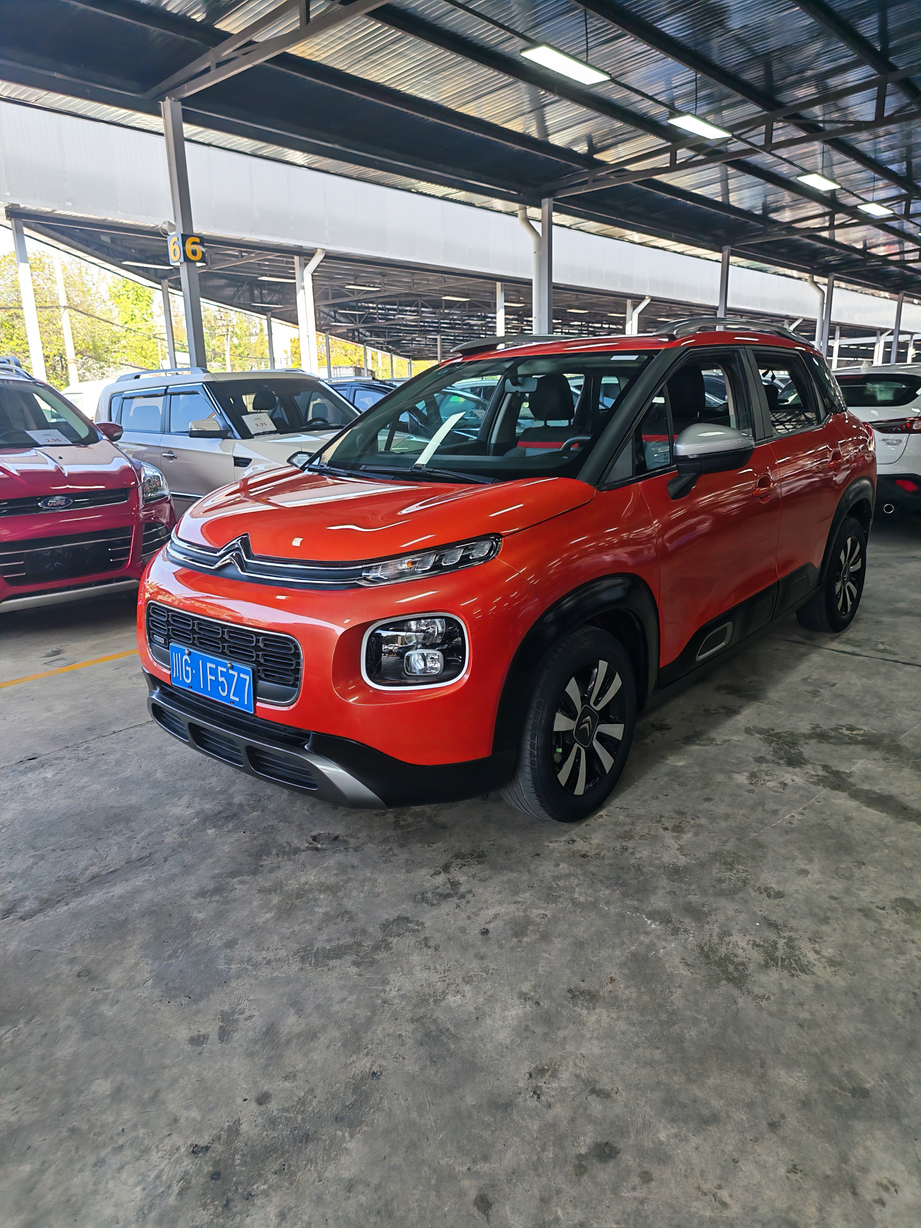 Citroen C4 AIRCROSS 2019 car image #2