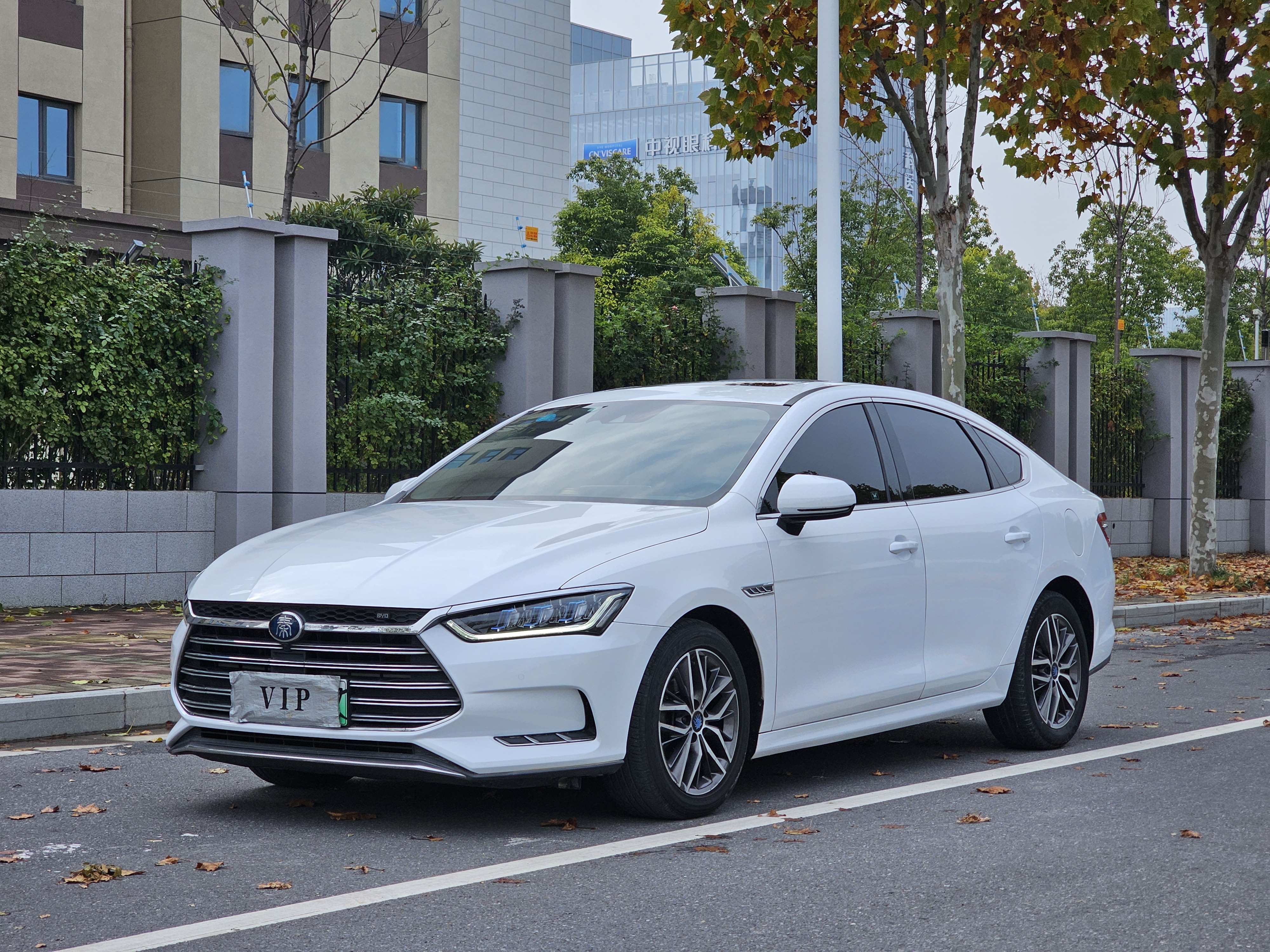 BYD Qin Pro New Energy 2019 #2 BYD Qin Pro New Energy 2019 car image #2