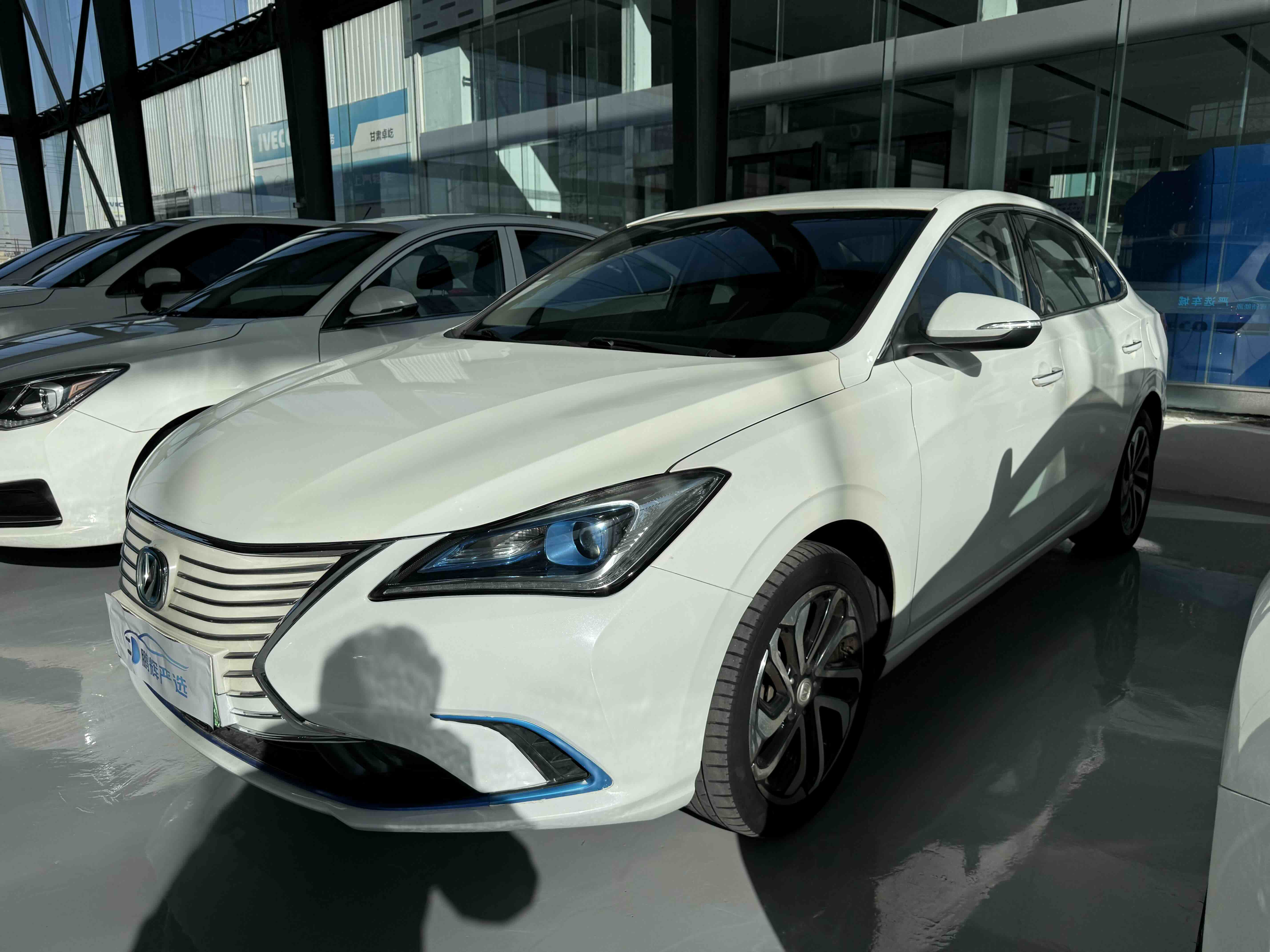 Changan Eado EV 2019 #2 Changan Eado EV 2019 car image #2