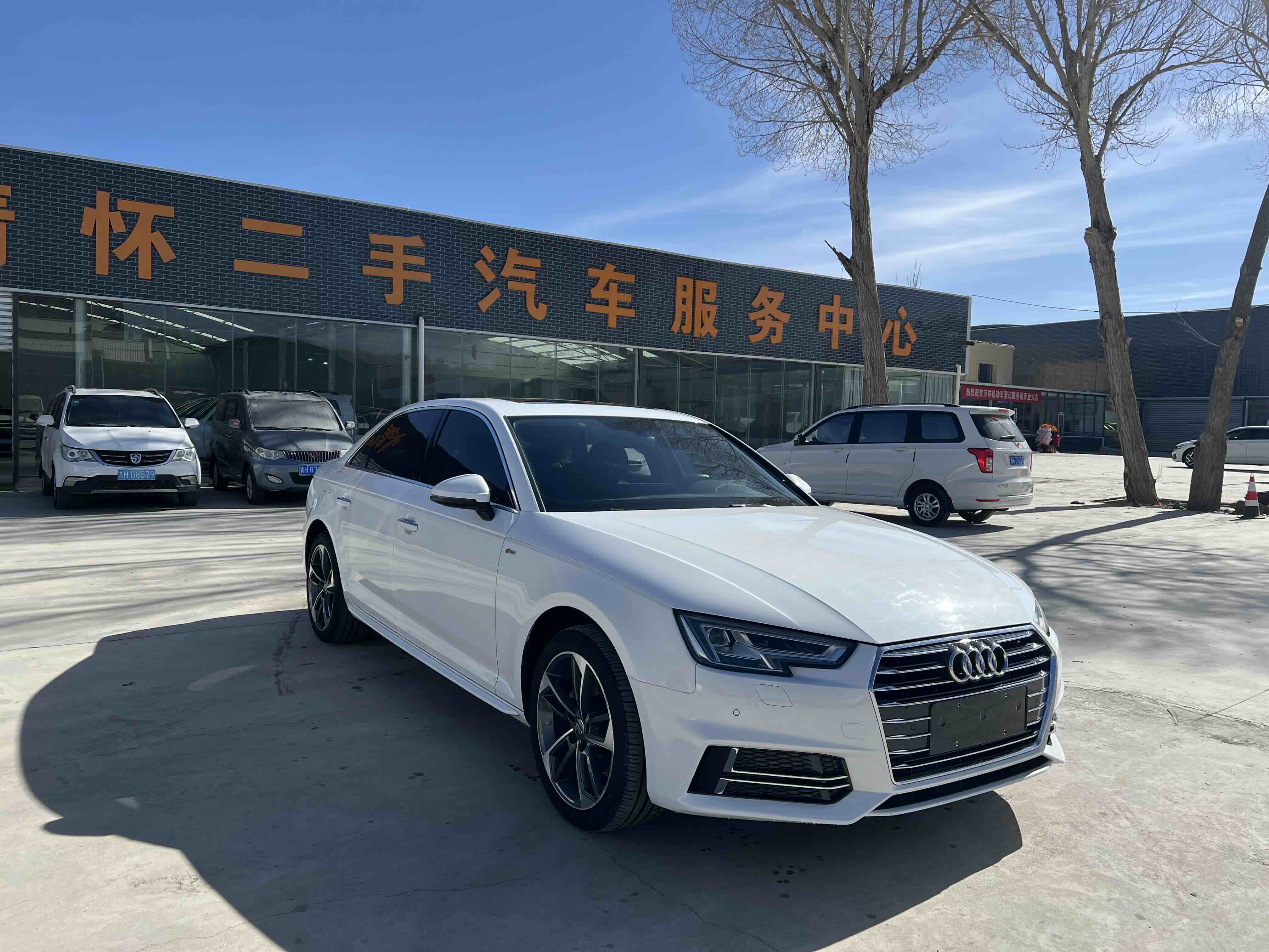 Audi A4L 2019 #2 Audi A4L 2019 car image #2