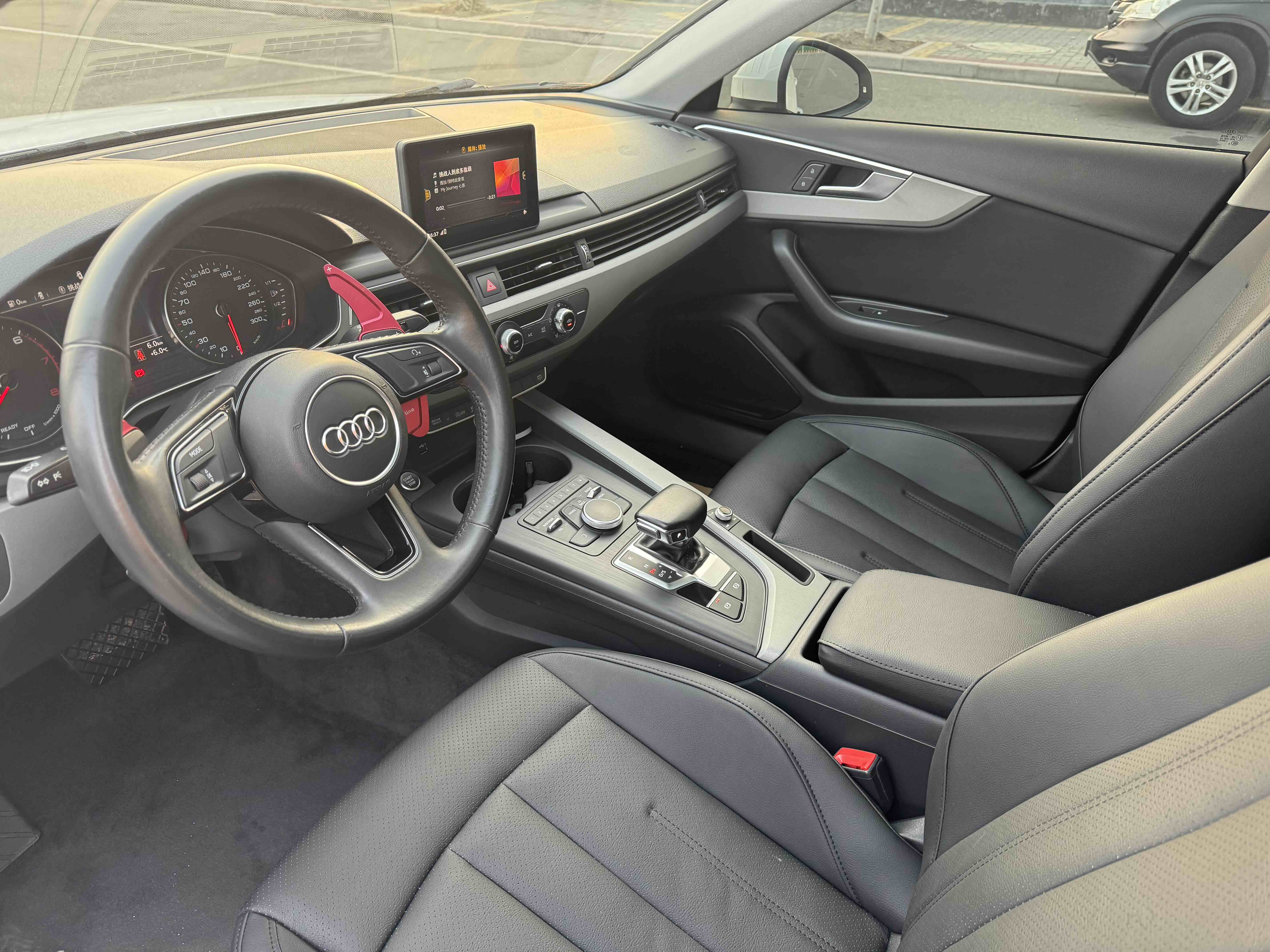 Audi A4L 2018 #2 Audi A4L 2018 car image #2