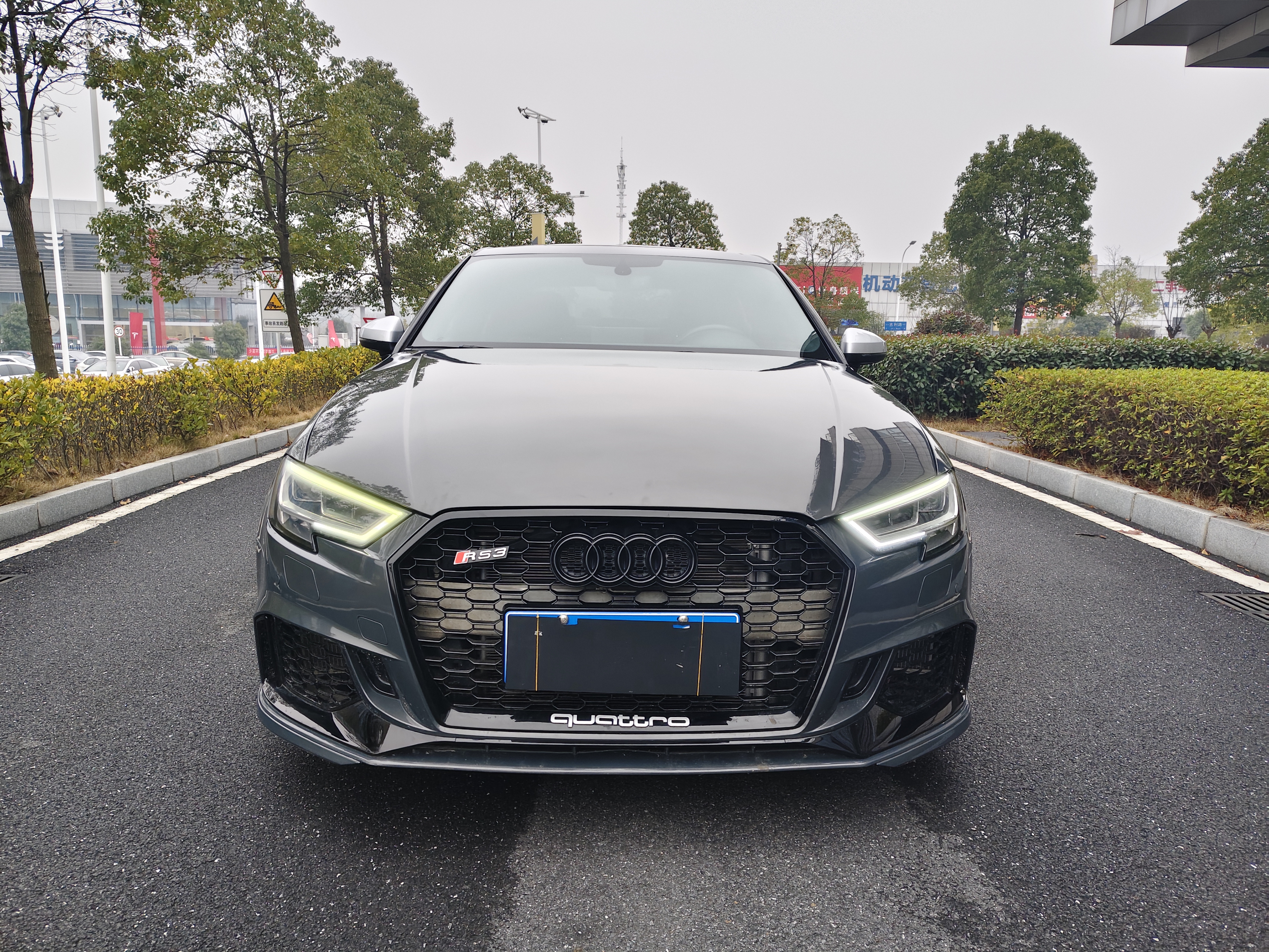 Audi S3 2019 car image #2