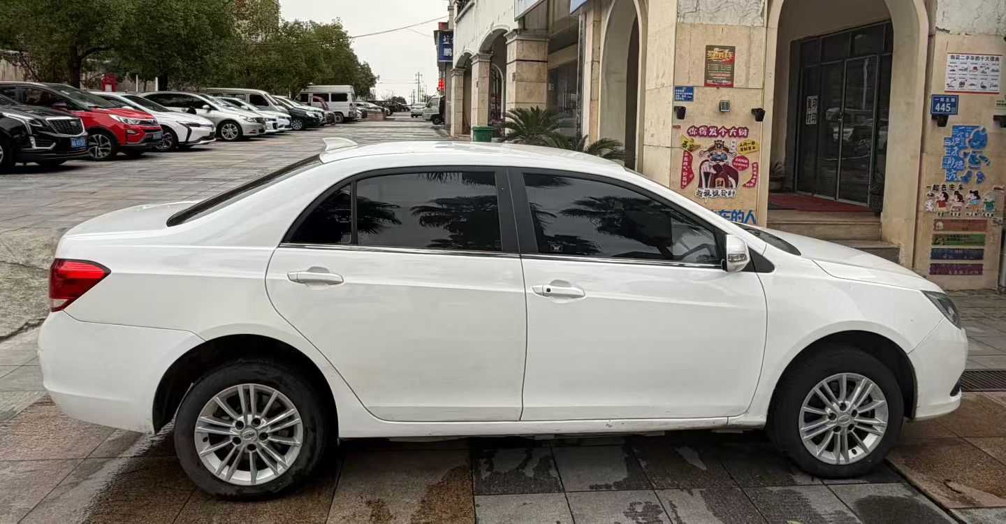 BYD 2019 #2 BYD 2019 car image #2