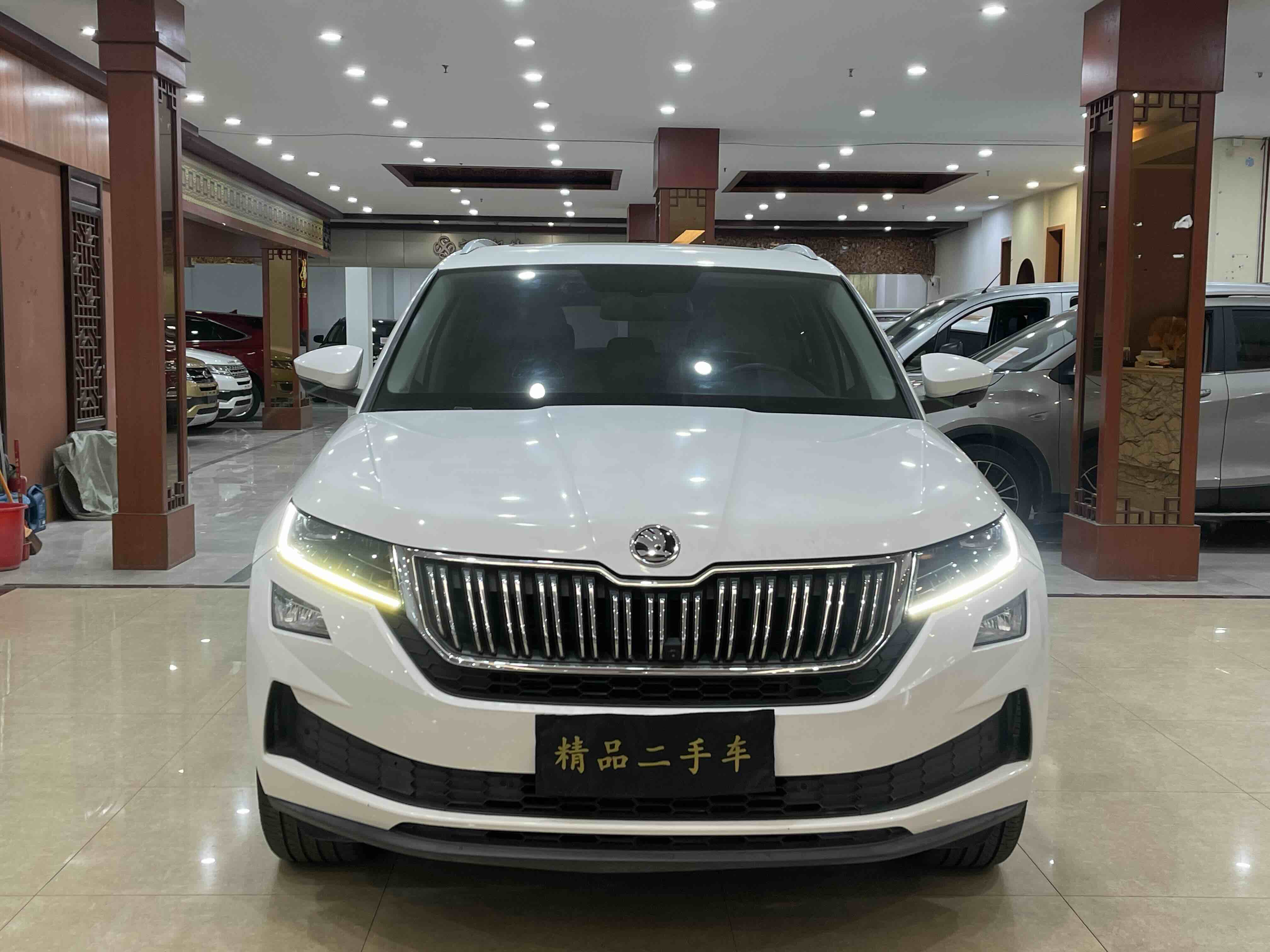 Skoda Kodiaq GT 2019 #2 Skoda Kodiaq GT 2019 car image #2