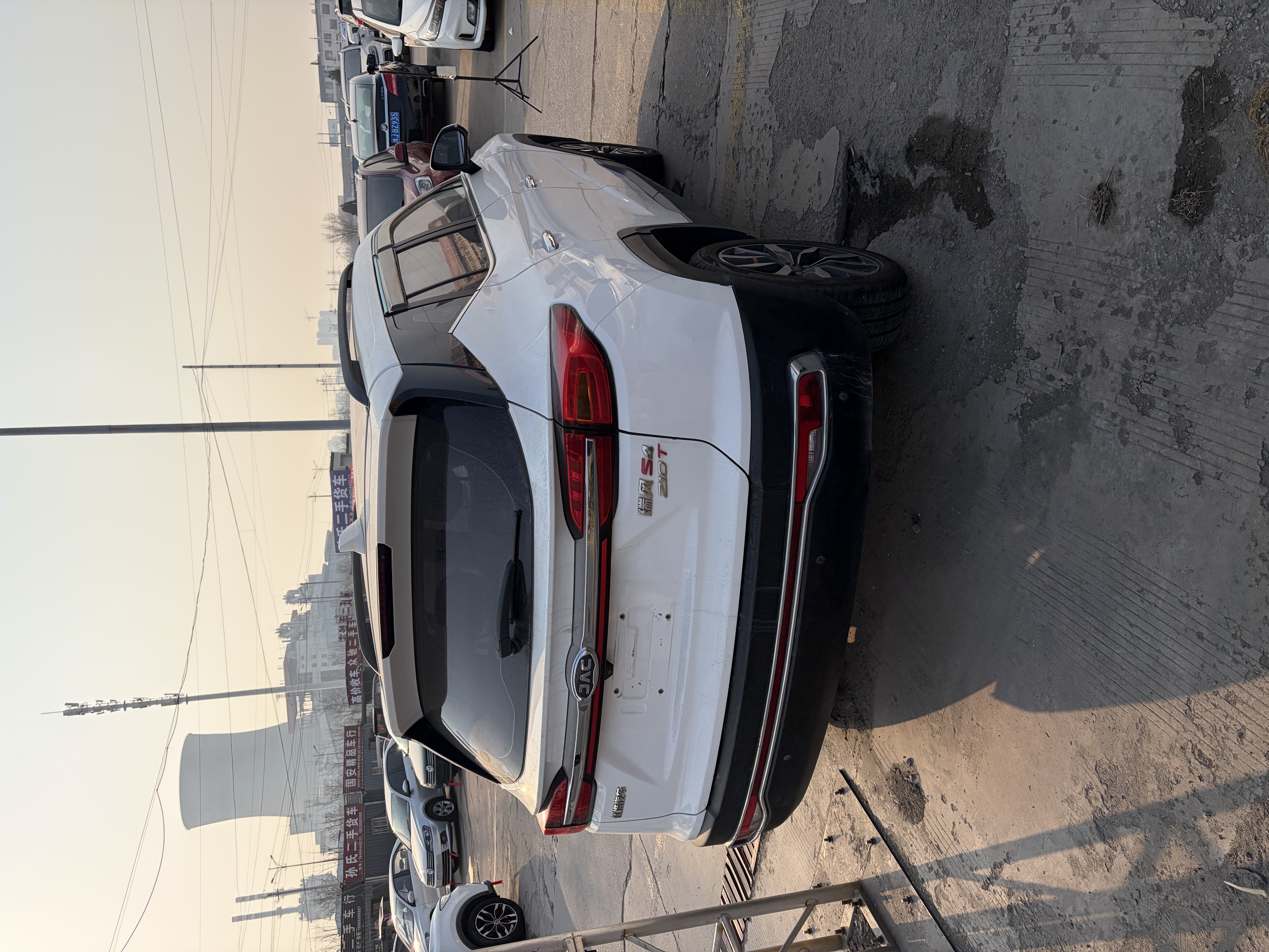 JAC 2019 car image #2