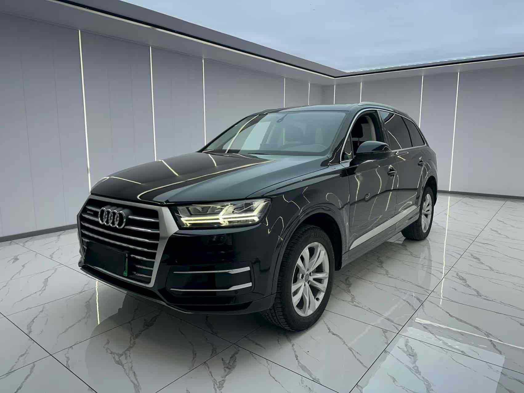 Audi Q7 New Energy 2019 car image #2
