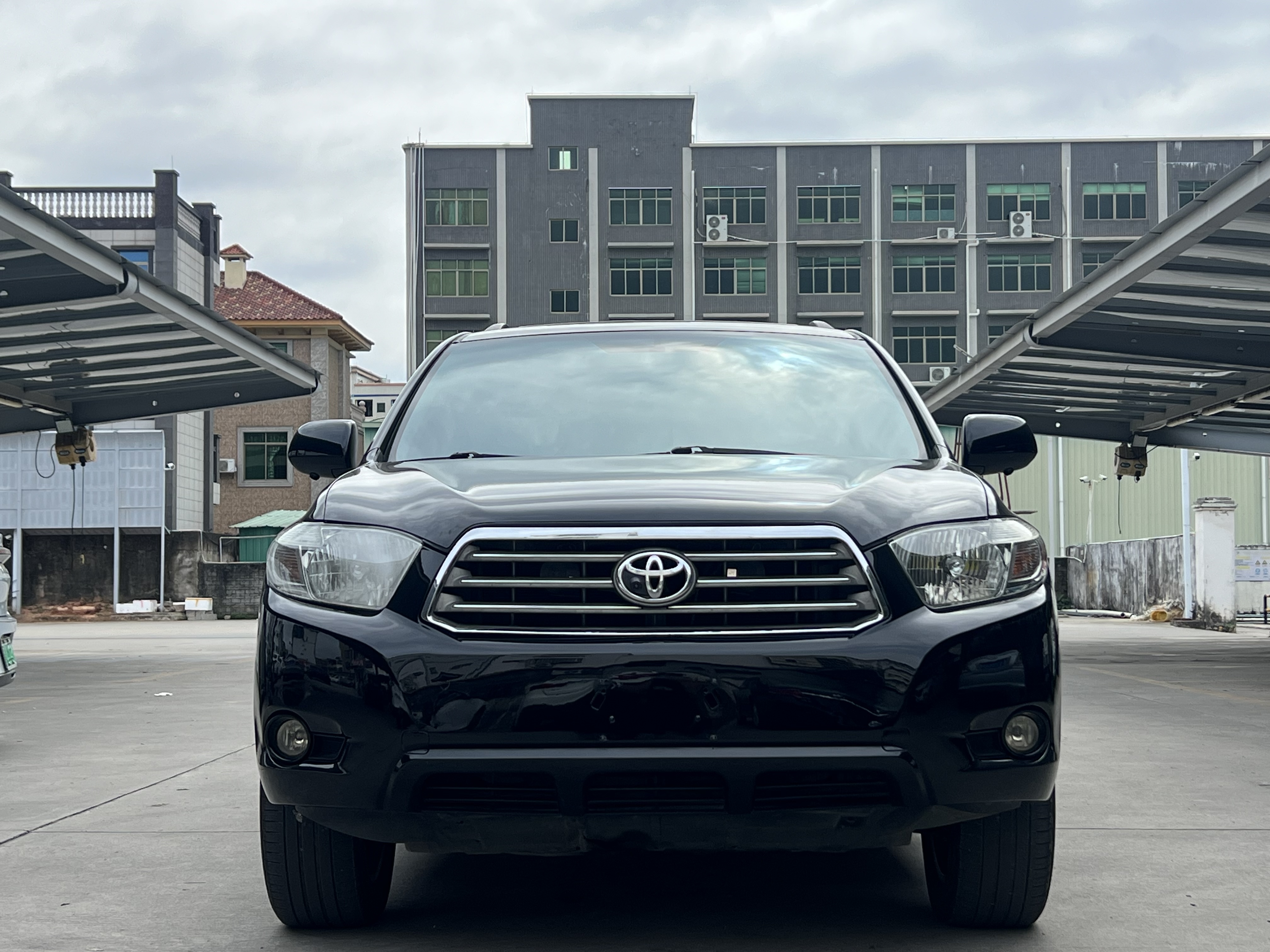 Toyota Highlander 2010 car image #2