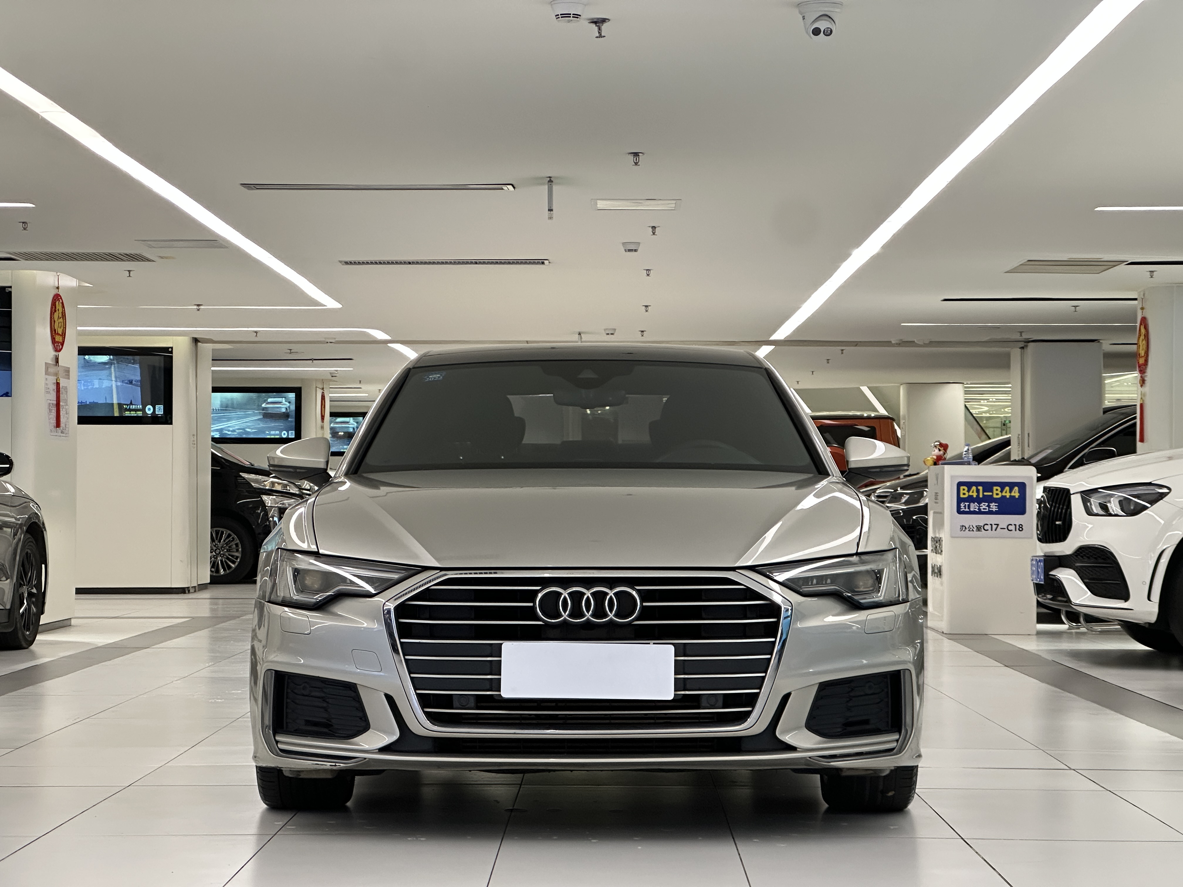 Audi A6L 2020 #2 Audi A6L 2020 car image #2