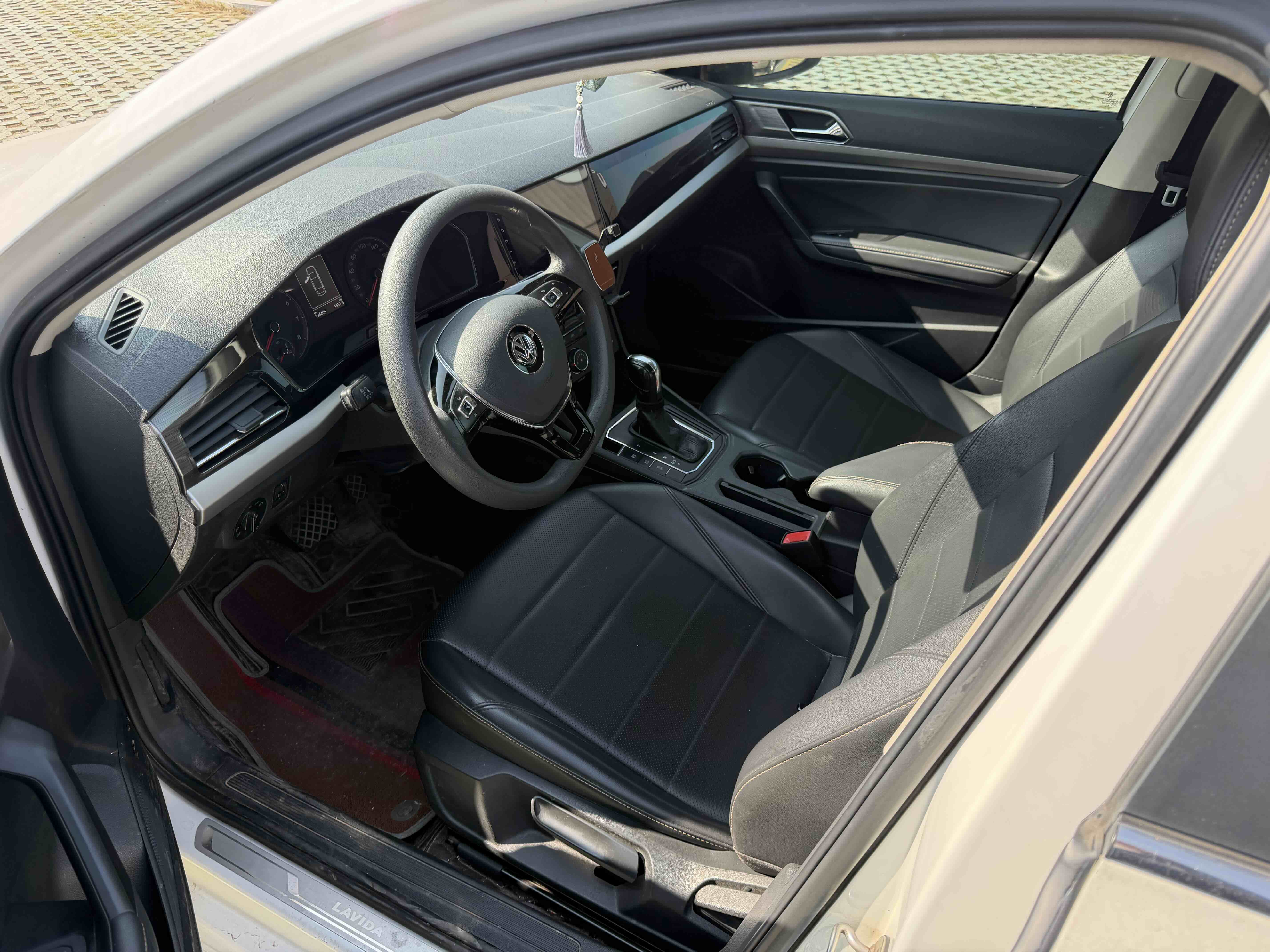 Volkswagen Lavida 2020 #2 Volkswagen Lavida 2020 car image #2