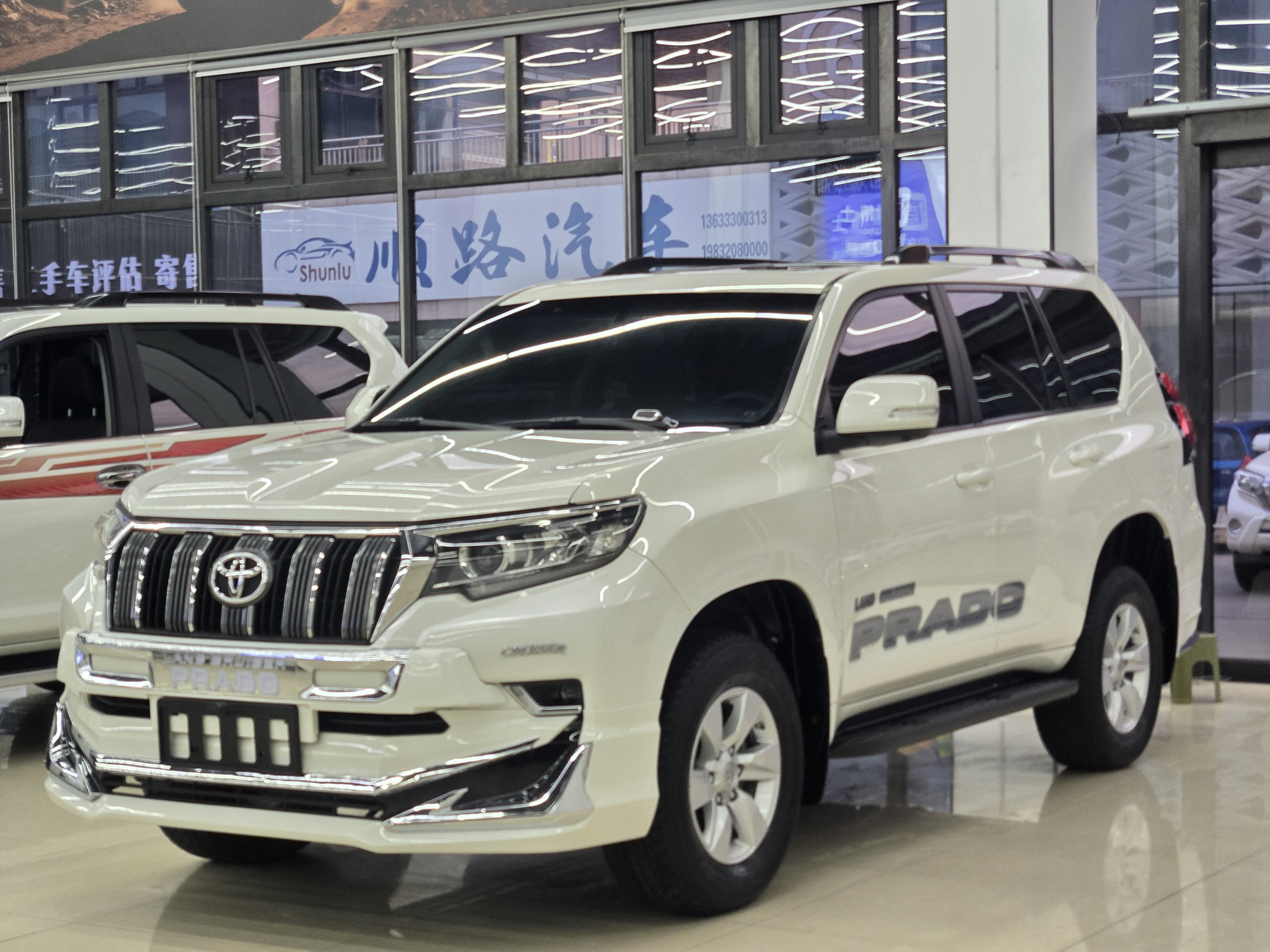 Toyota 2019 car image #2