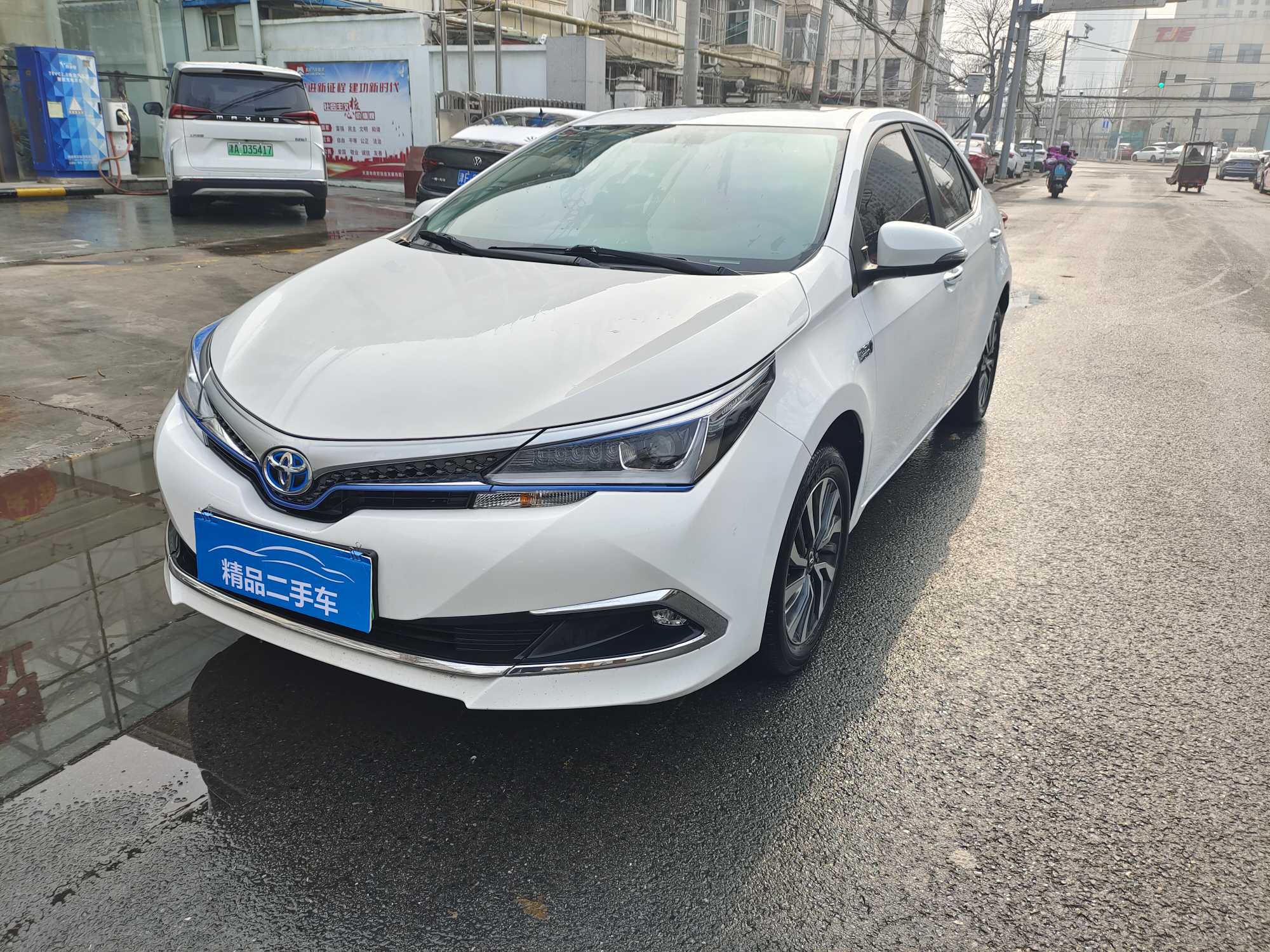 Toyota Corolla Hybird E+ 2022 car image #2