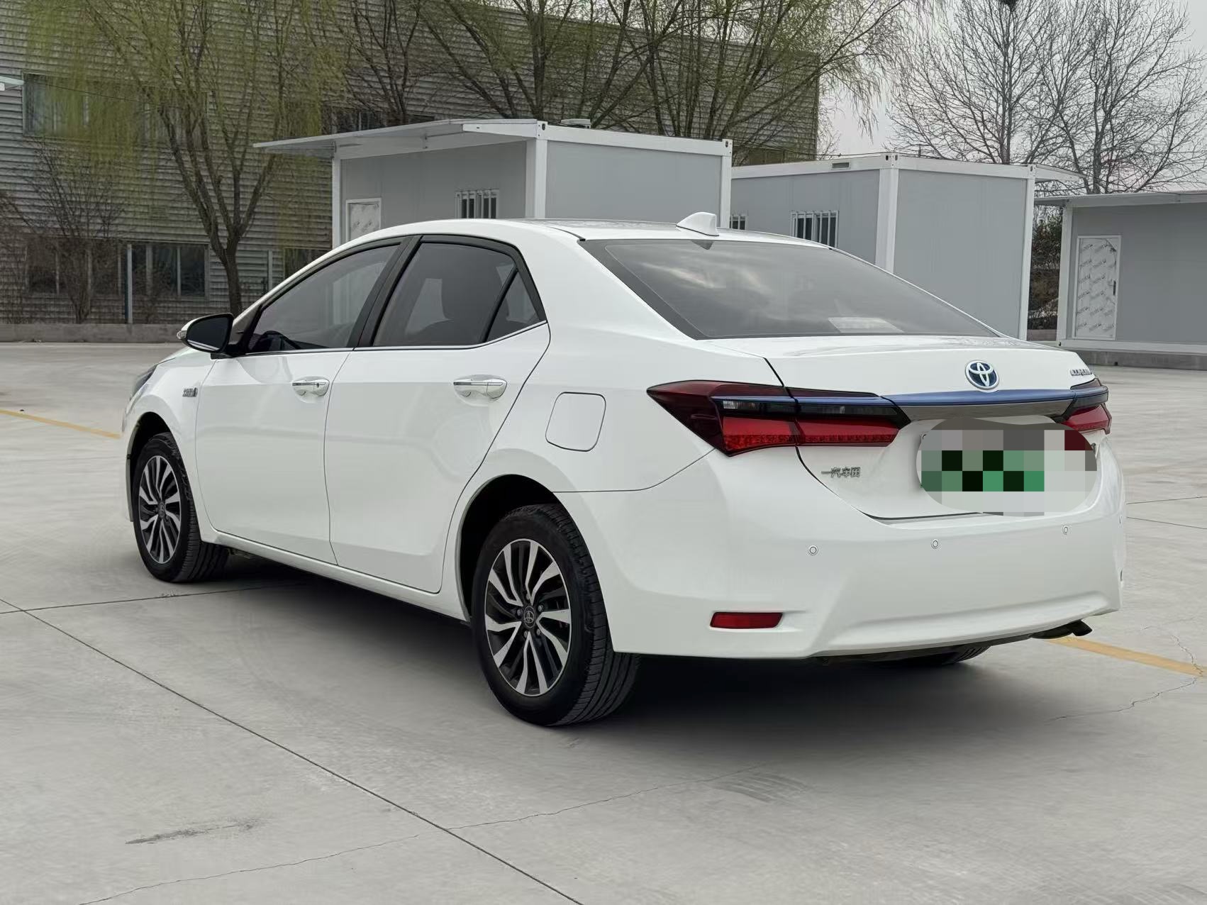 Toyota Corolla Hybird E+ 2021 car image #2