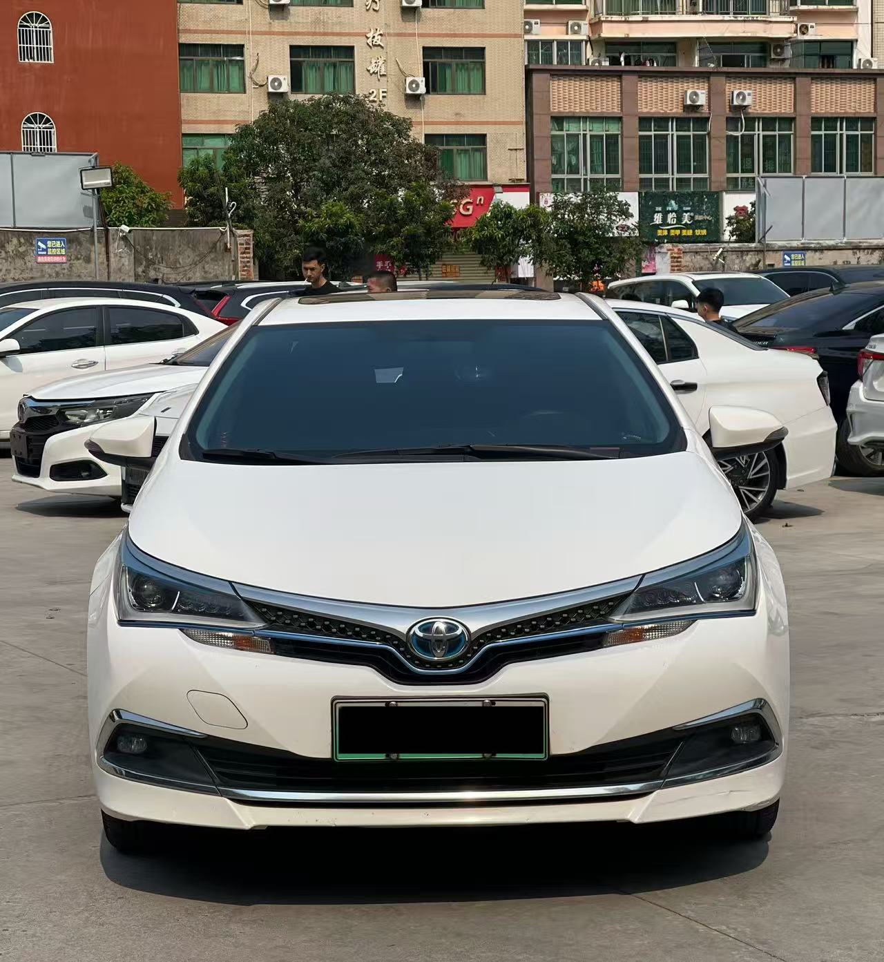 Toyota Corolla Hybird E+ 2020 car image #2